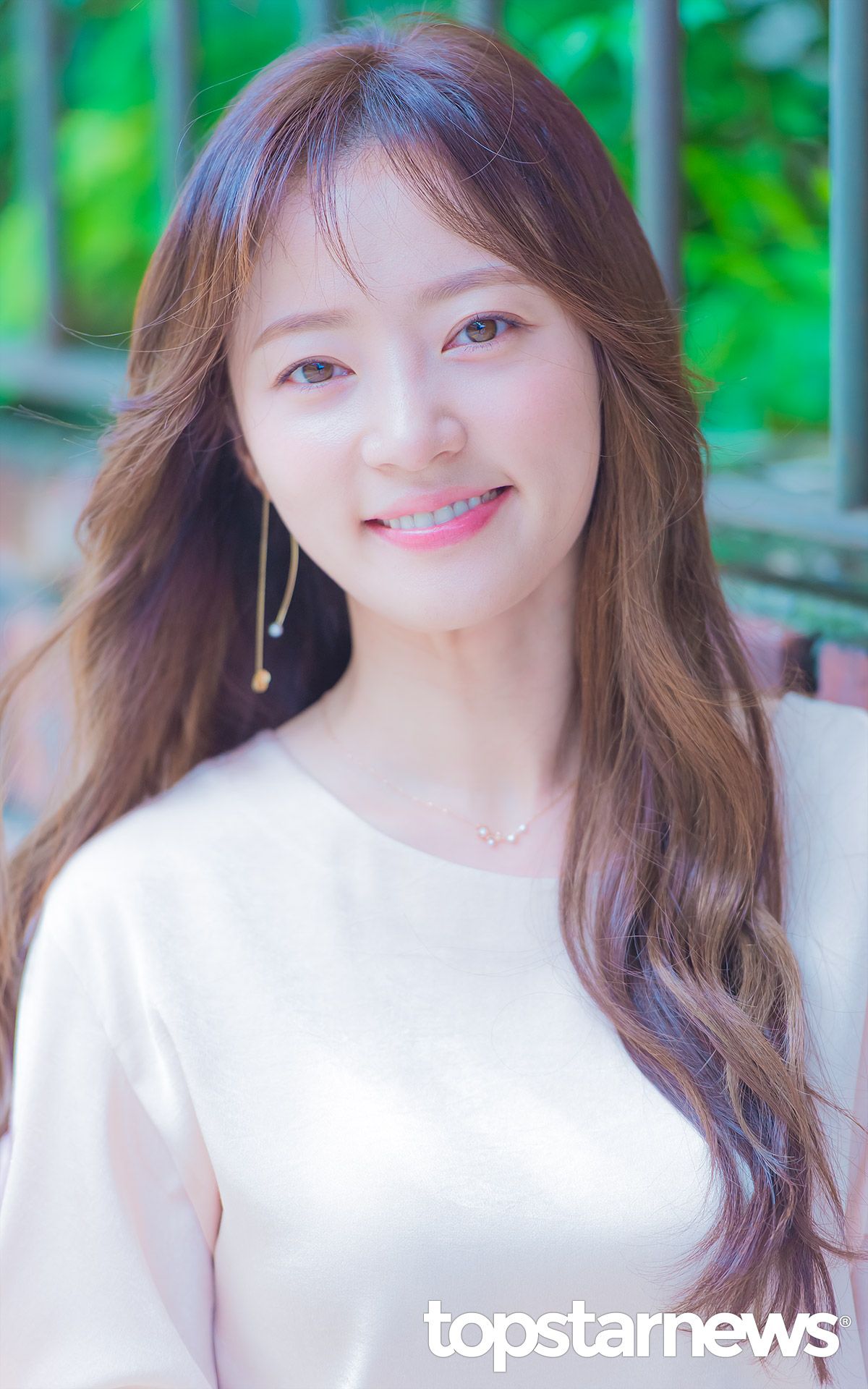 Song Ha Yoon