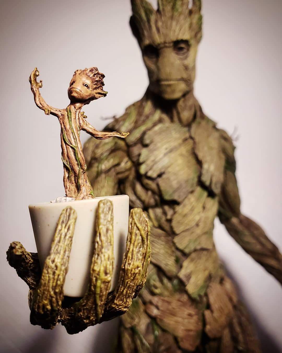 I am Groot with baby Groot. Groot, Les gardiens de la galaxie, Galaxie