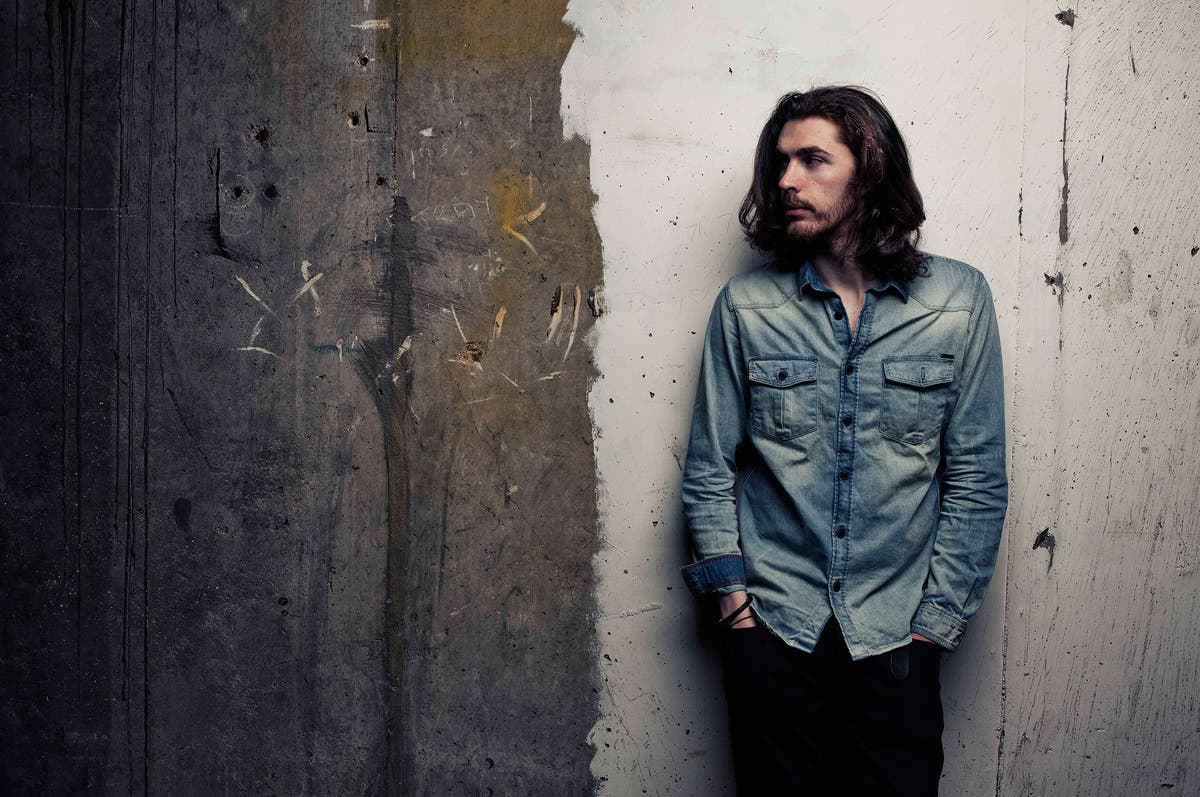 Hozier's 'Take Me To Church' named Spotify's most viral song of 2014