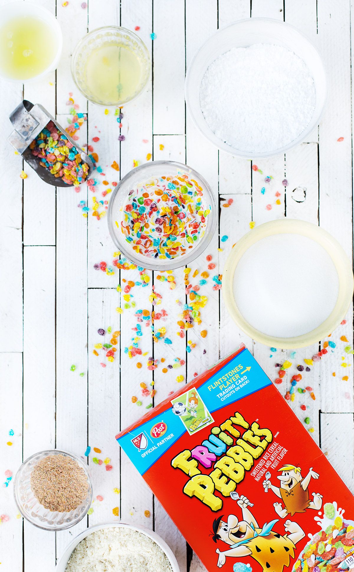 Fruity PEBBLES™ Cereal Milk Macarons. Recipe. Fruity pebbles, Fruity pebbles cereal, Cereal milk