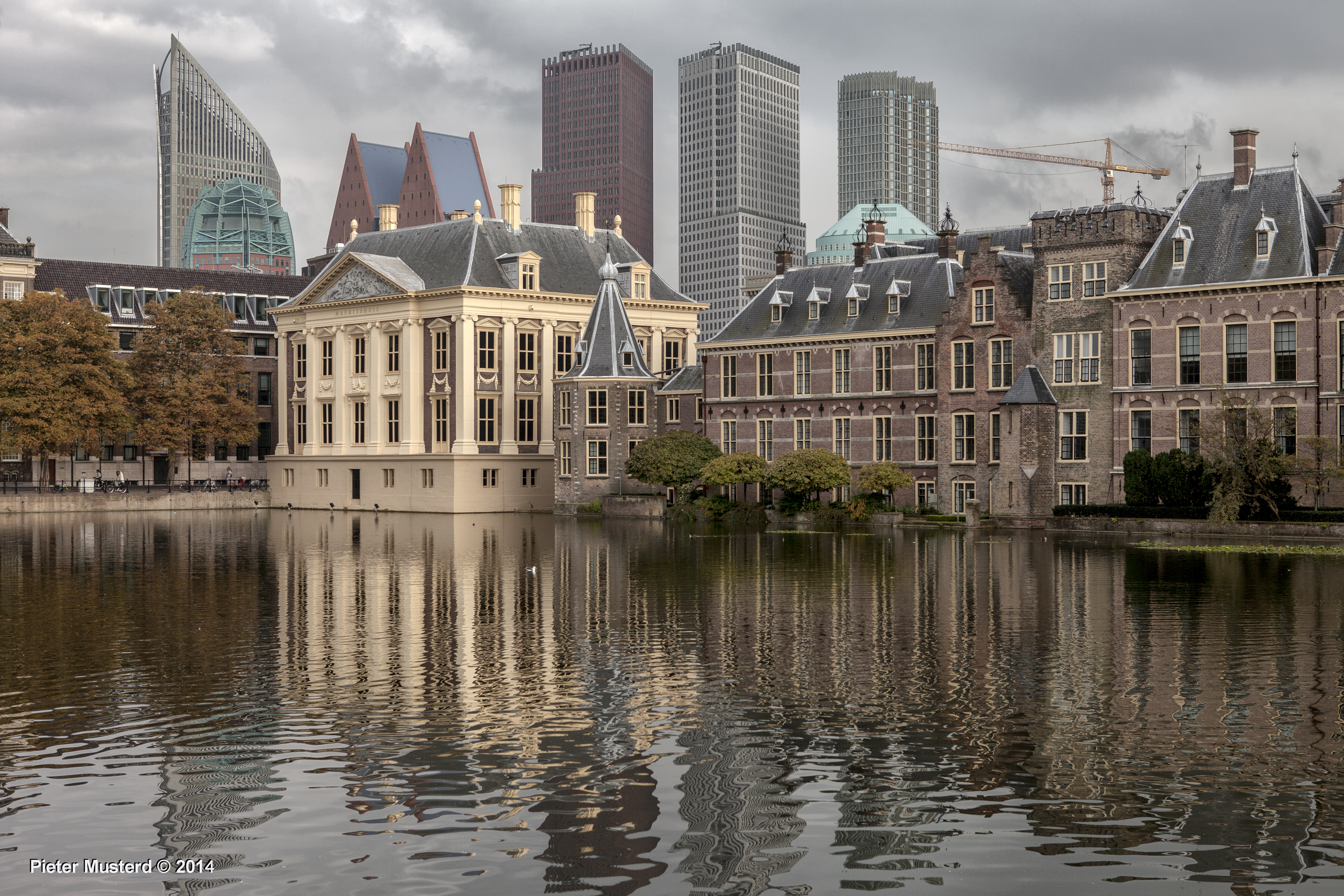Wallpaper, holland, skyline, Canon, skyscrapers, herfst, nederland, thenetherlands, denhaag, nl, paysbas, thehague, hofvijver, niederlande, cityview, mauritshuis, zuidholland, torentje, strijkijzer, dekroon, musterd, haagsetieten, pietermusterd