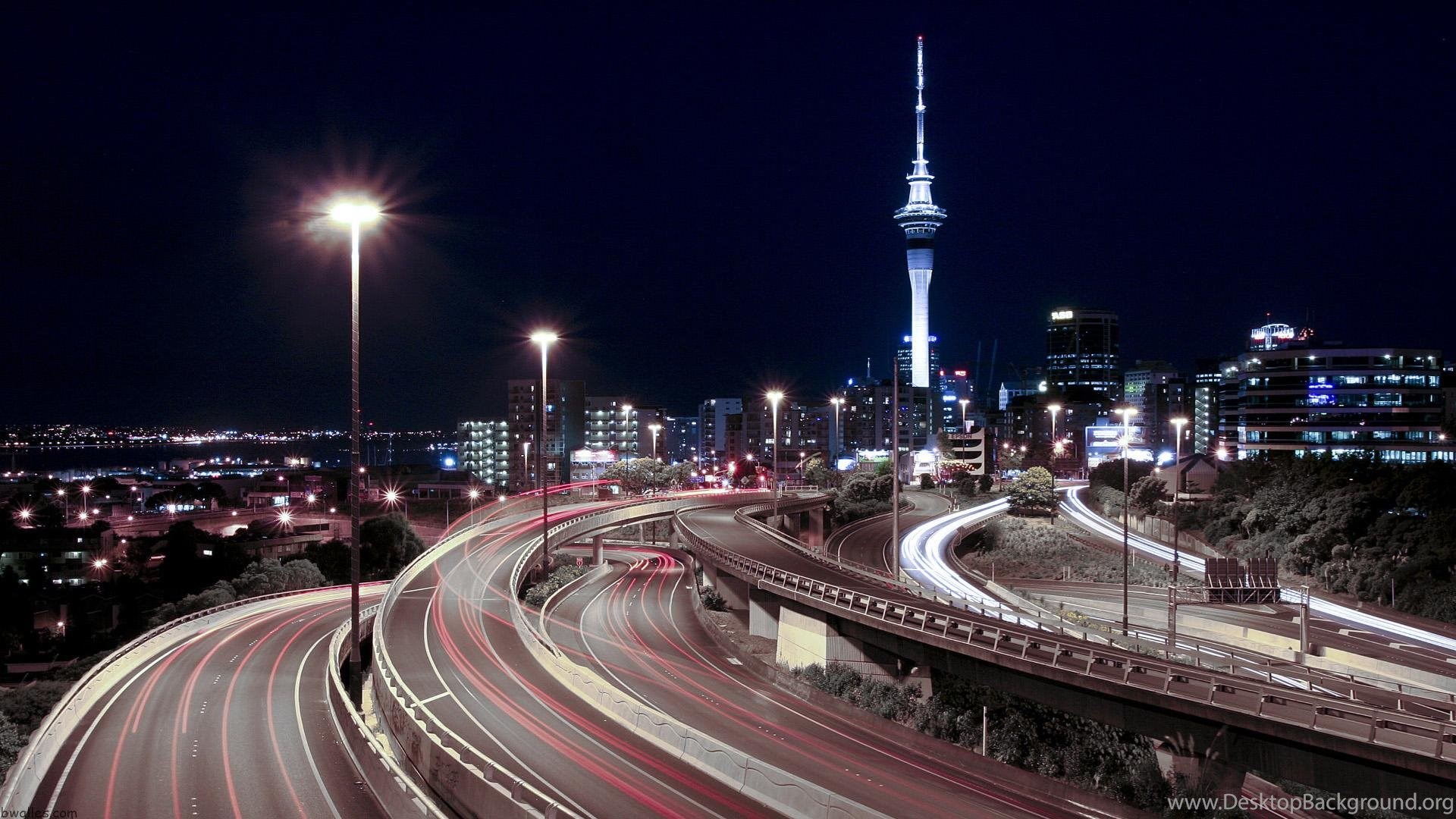 Busy City With Night Traffic HQ Wallpaper (5494) Desktop Background