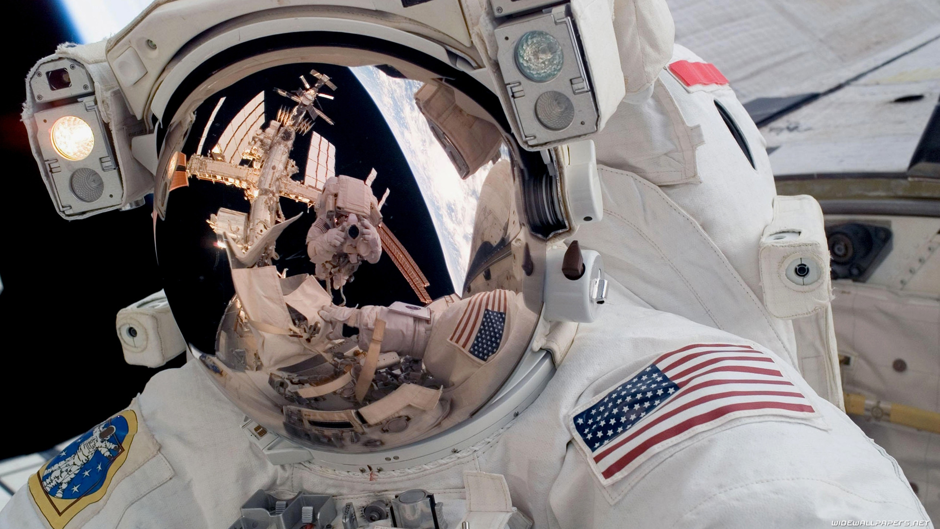 Spaceman desktop wallpaper HD and wide wallpaper