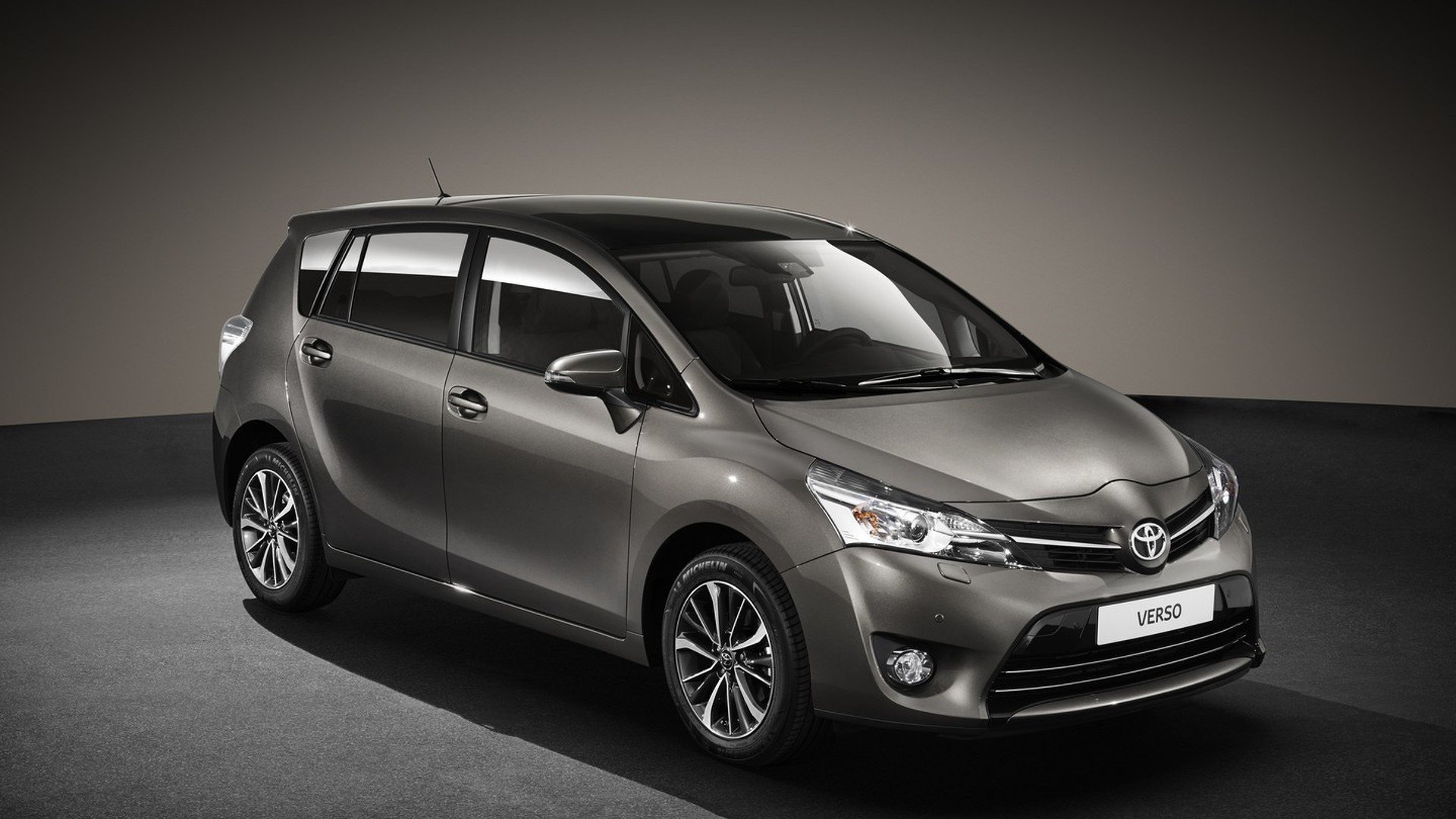Toyota Verso adds standard Safety Sense for 2016MY