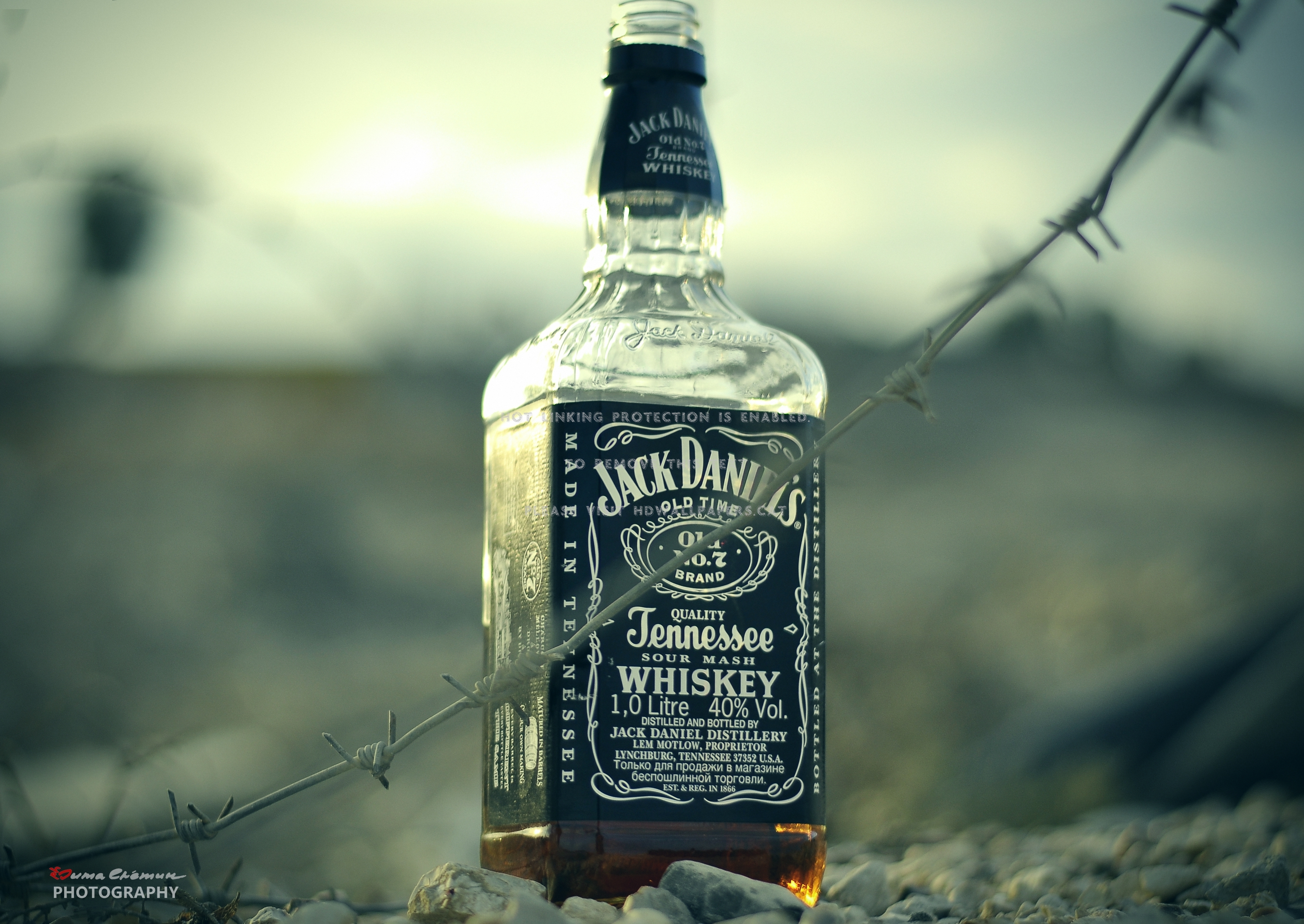 jack daniels whiskey bottles drink alcohol