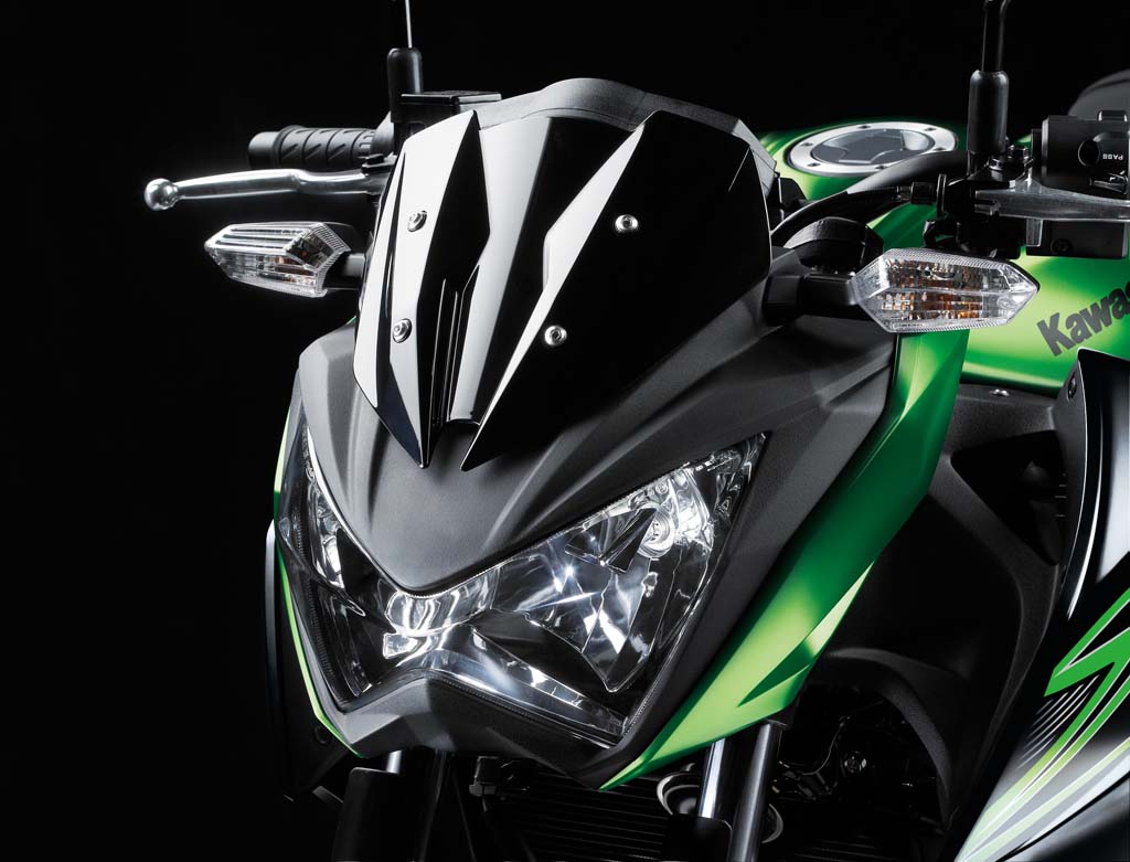 110414 2015 Kawasaki Z300 05