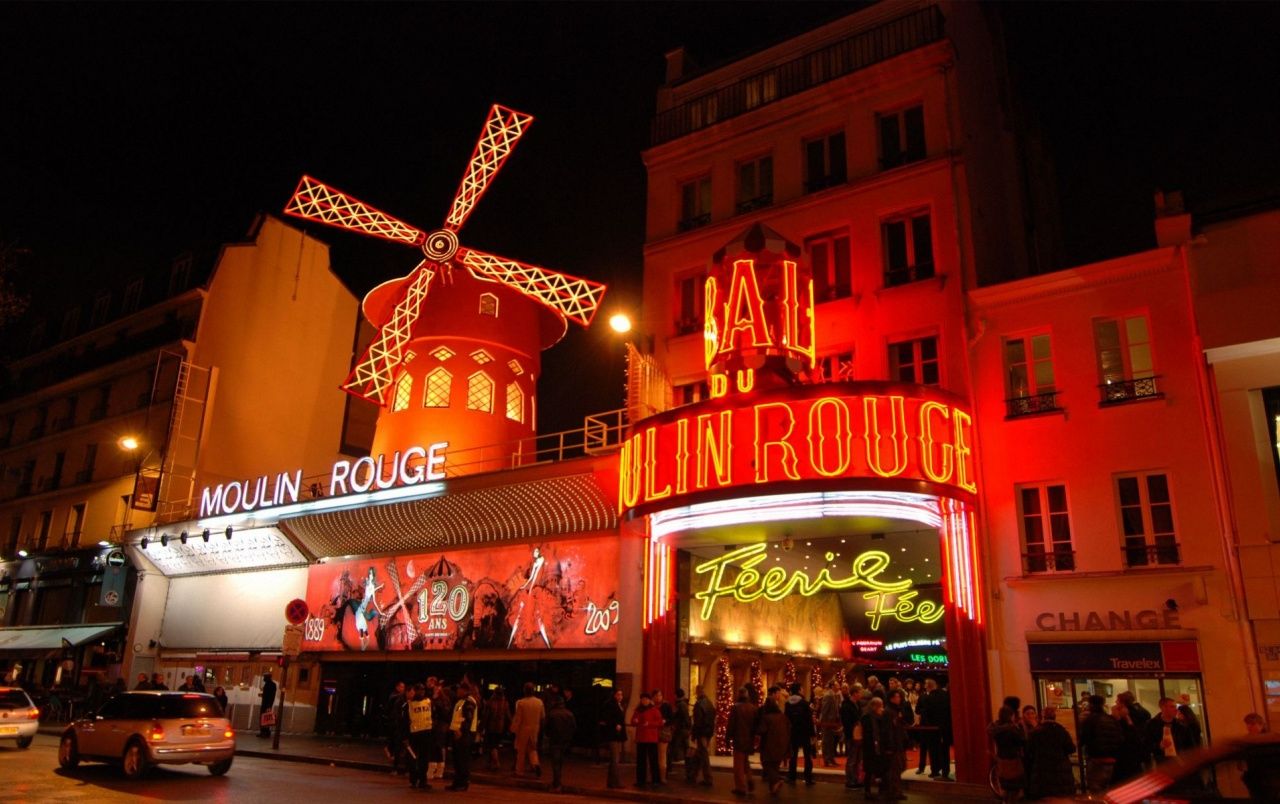Moulin Rouge Wallpaper