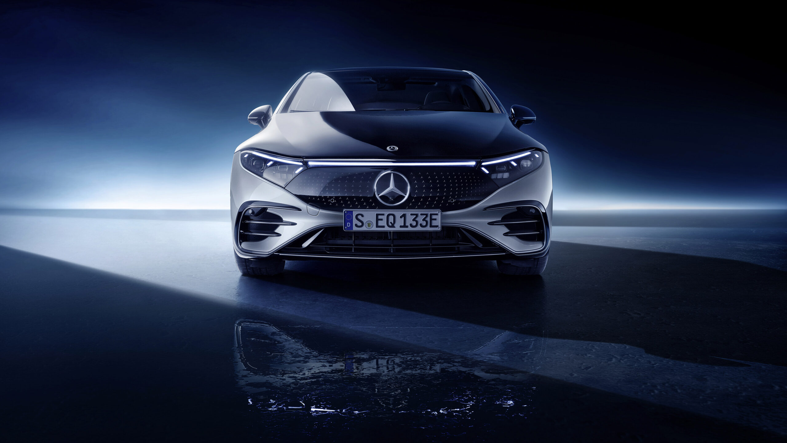 2022 Mercedes Benz EQS Wallpaper