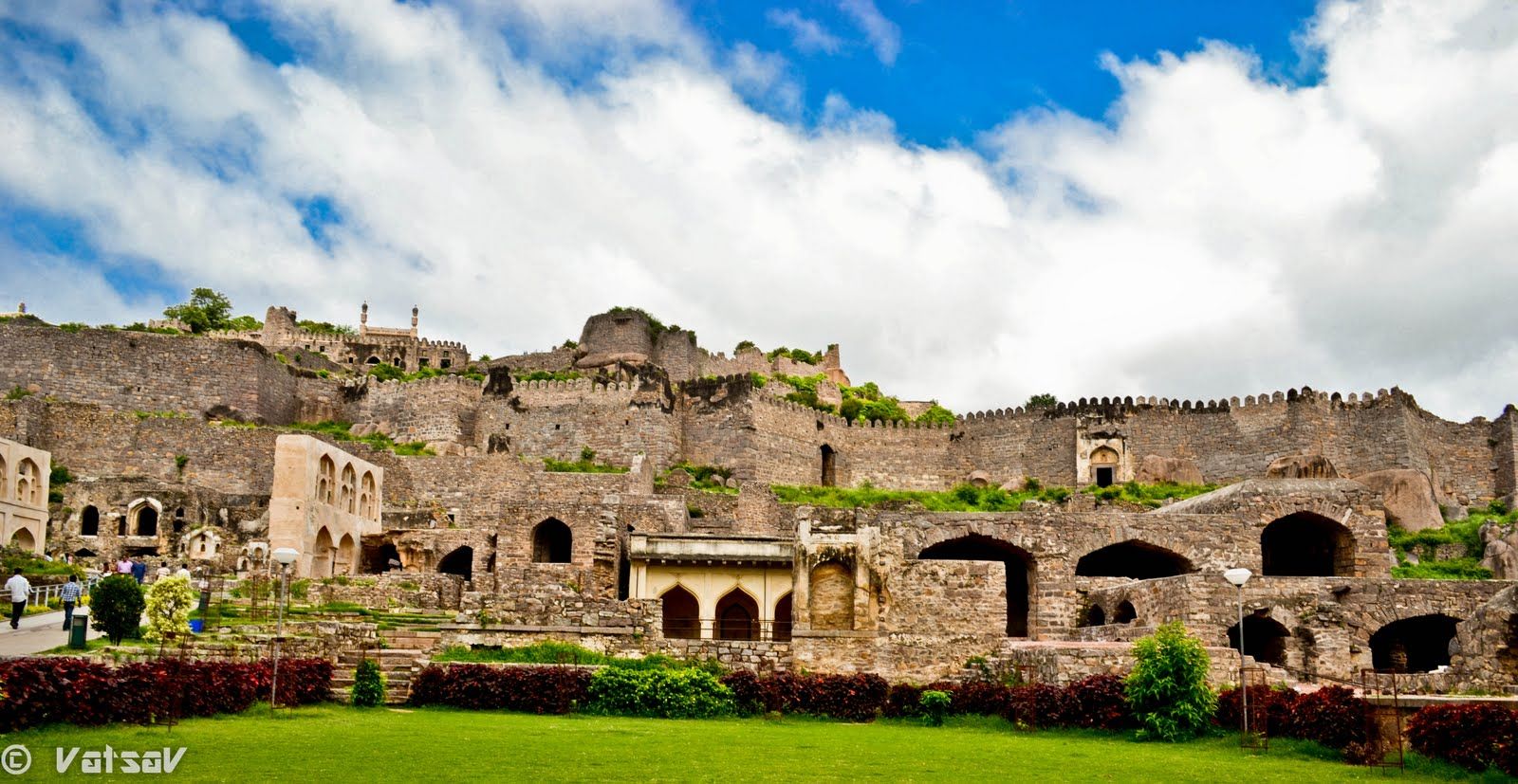 Image of Inside pic of Golconda fort-NE464215-Picxy