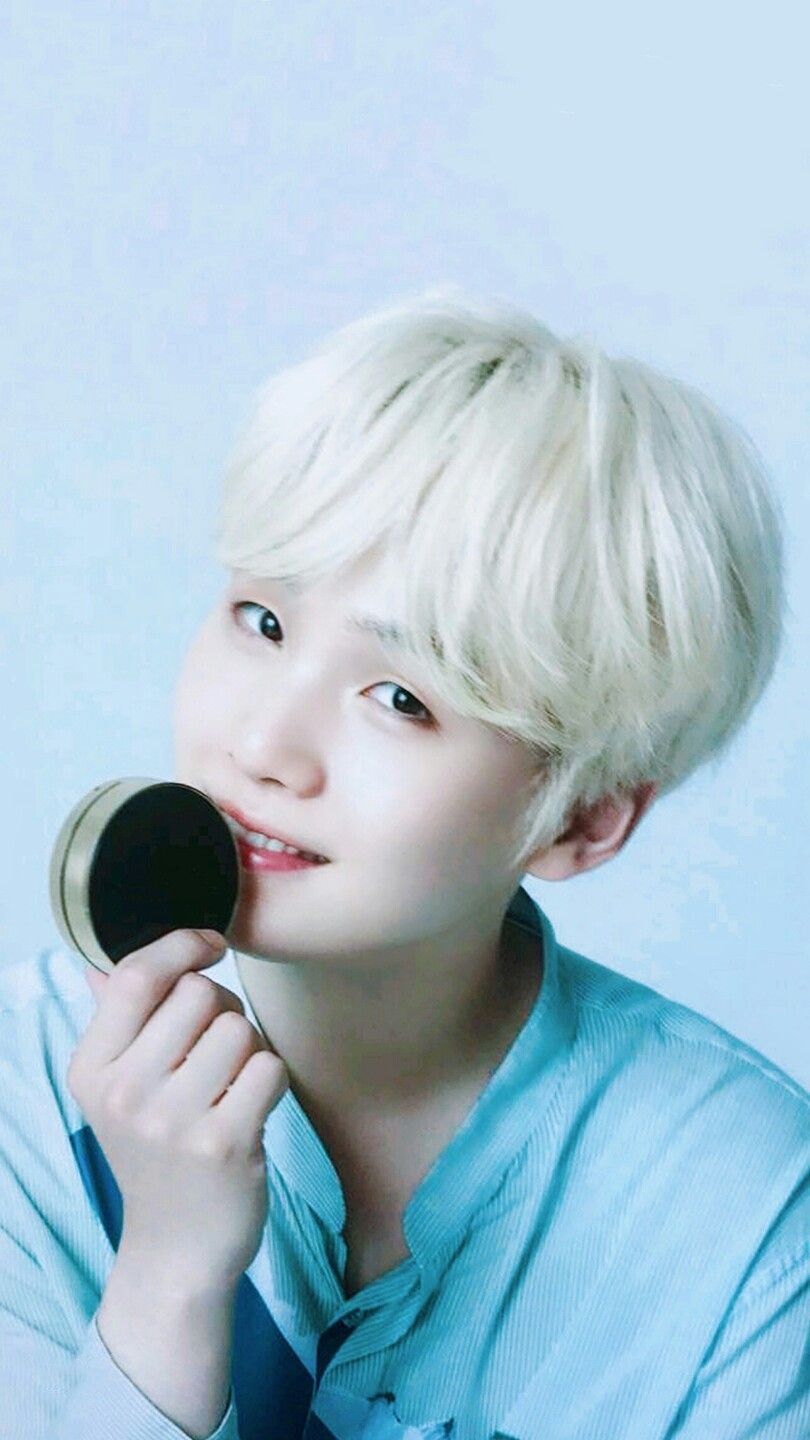 Suga BTS Cute Wallpaper