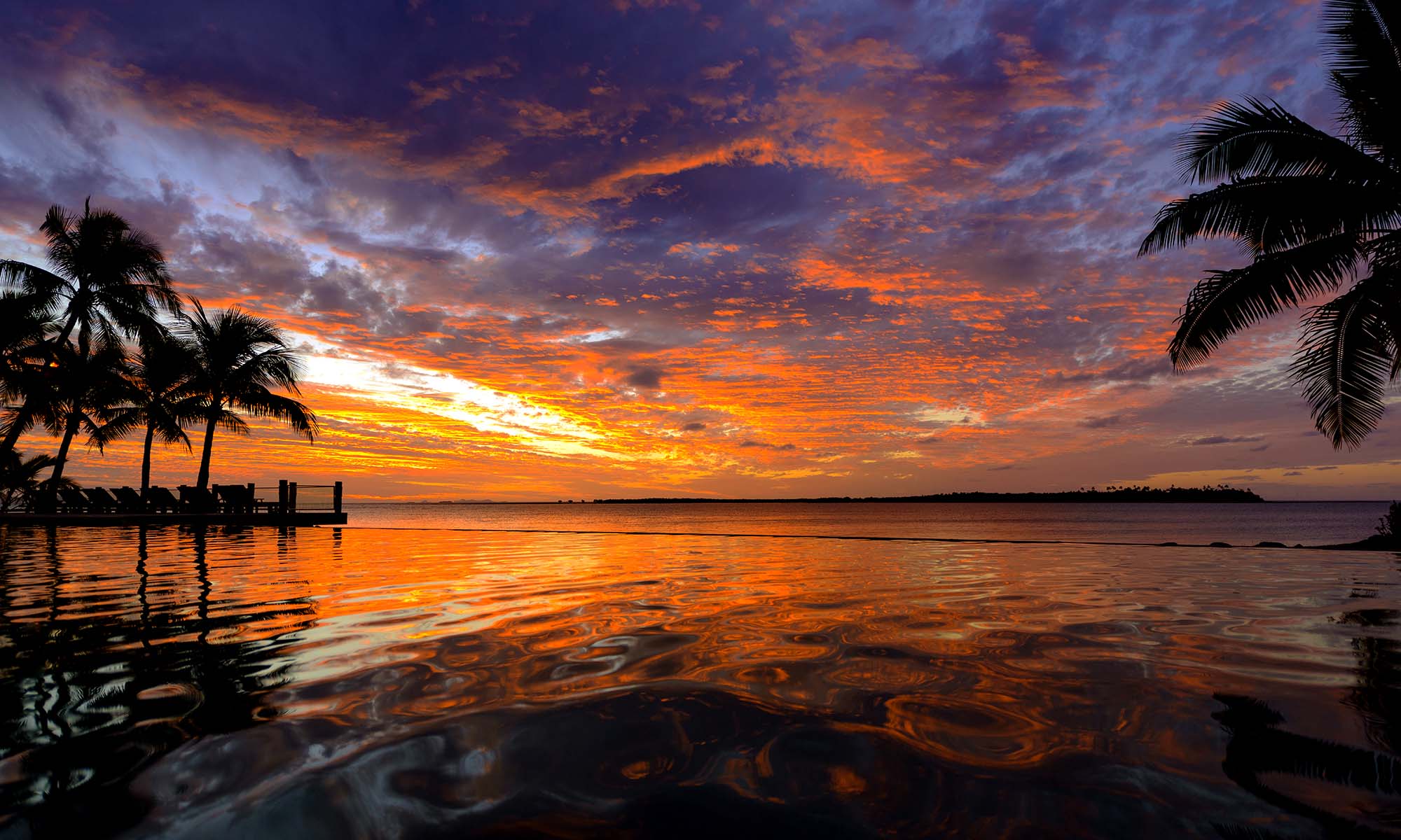 Viti Levu, Honeymoons & Resorts