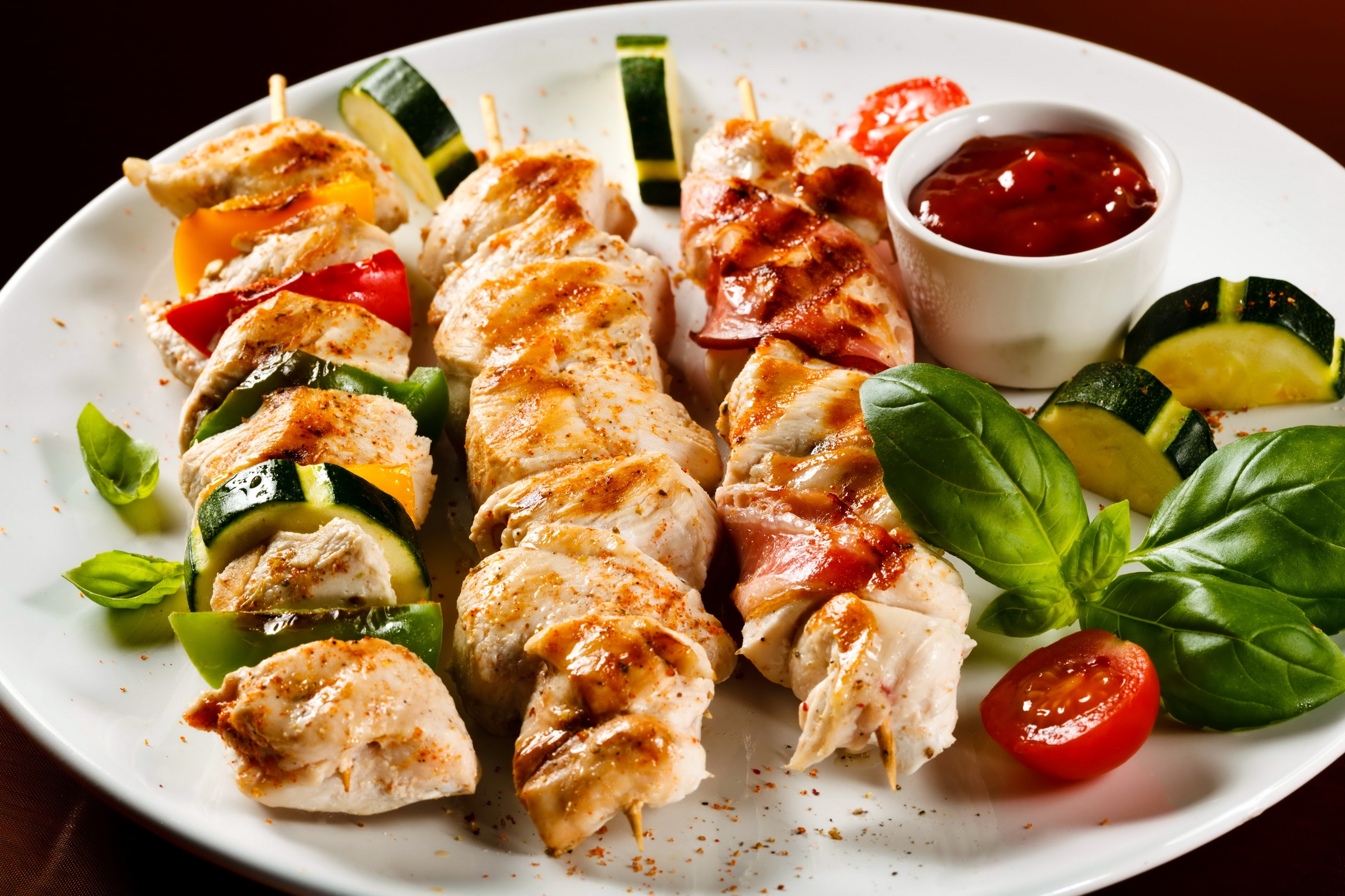Wallpaper, meat, vegetables, meal, cuisine, dish, produce, hors d oeuvre, asian food, herbs, chinese food, barbecue sauce, grilled food, greek food, thai food 2580x1720