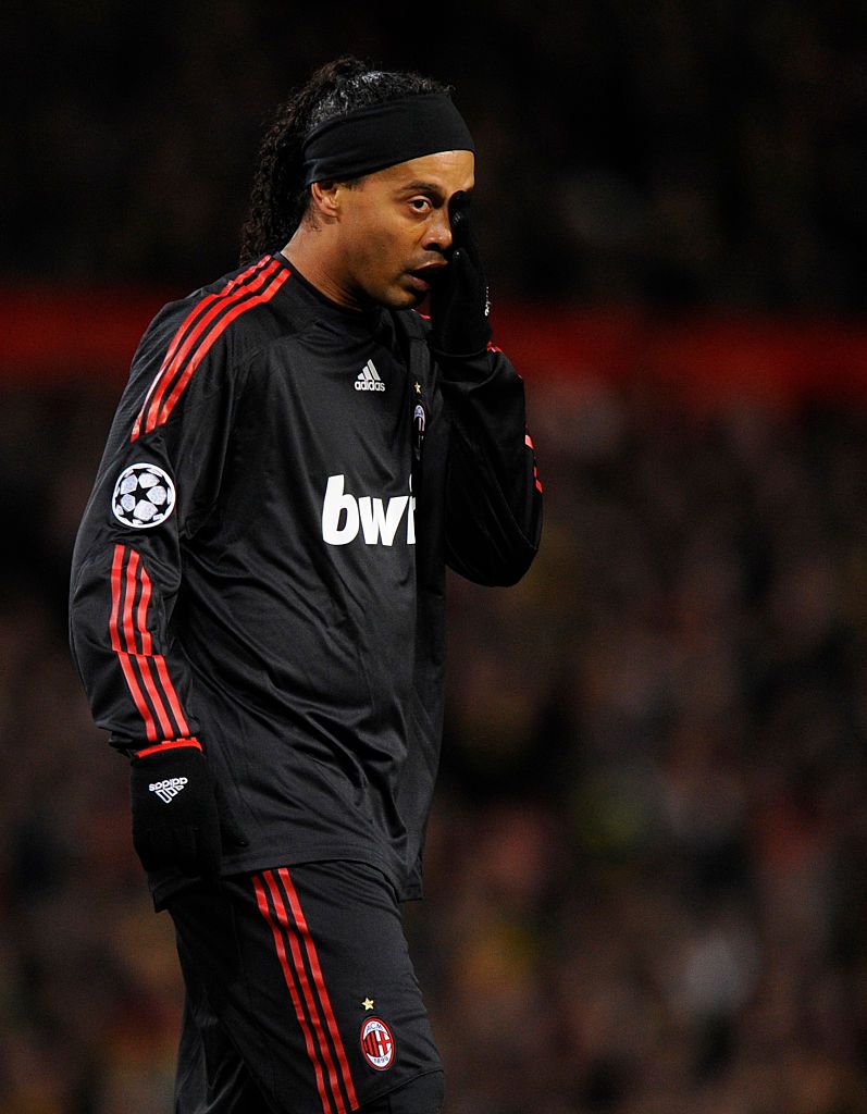 A Dejected Ronaldinho Of AC Milan (Photo By AMA Corbis Via Getty Image). Ac Milan, Brazil Football Team, A.c. Milan