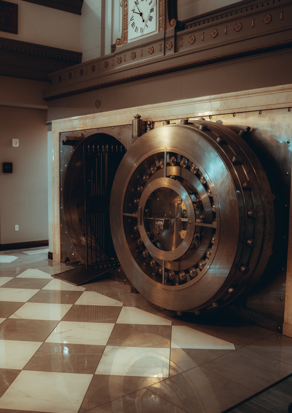 Bank Vault Wallpapers Wallpaper Cave