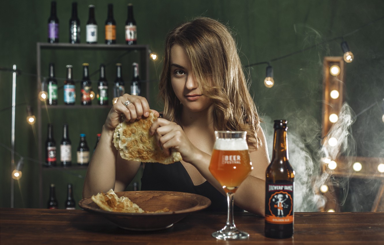 Wallpaper girl, beer, bar, cheburek image for desktop, section настроения