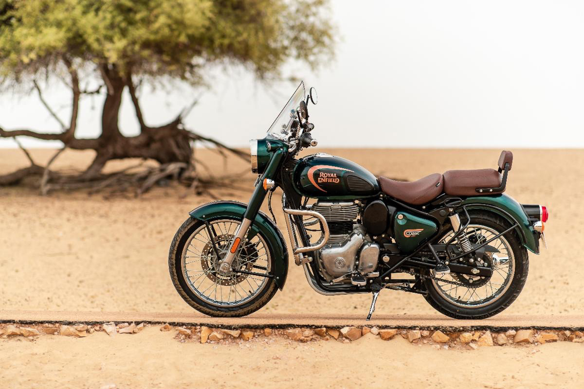2022 Royal Enfield Classic 350 First Look (9 Fast Facts)