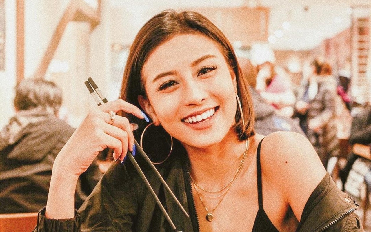 Awkarin Akhirnya Ngaku Jadi Korban Tikung, Reaksi Terkejut Malu Malu Disorot