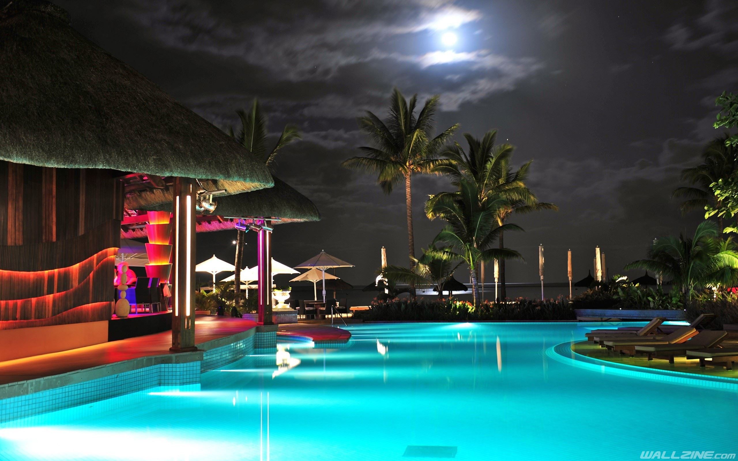 Luxury Resort Pool HD Desktop Wallpaper. Wallzine.com. Resort pools, Pool at night, Luxury resort