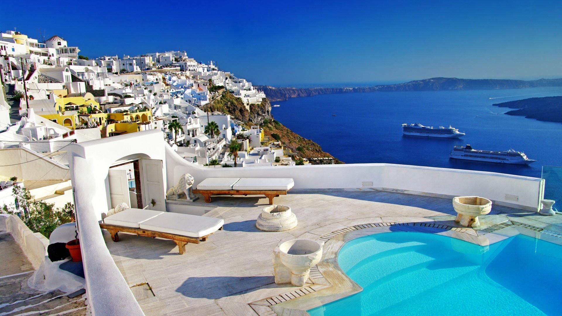 Santorini Hotels Wallpaper