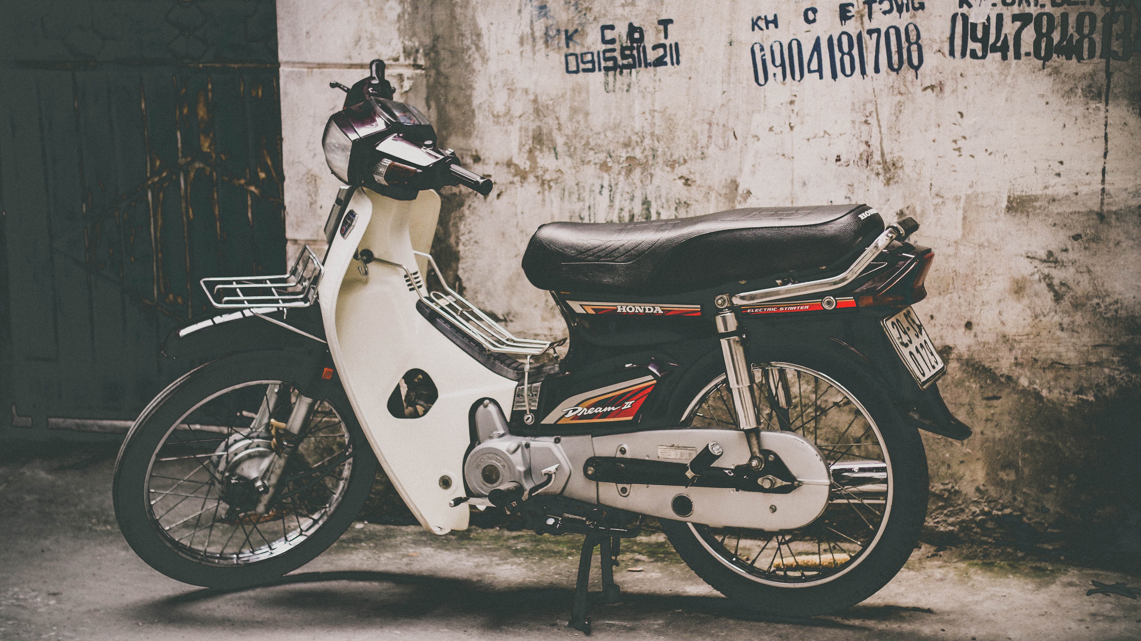 Wallpaper Honda motorcycle, side view 3840x2160 UHD 4K Picture, Image