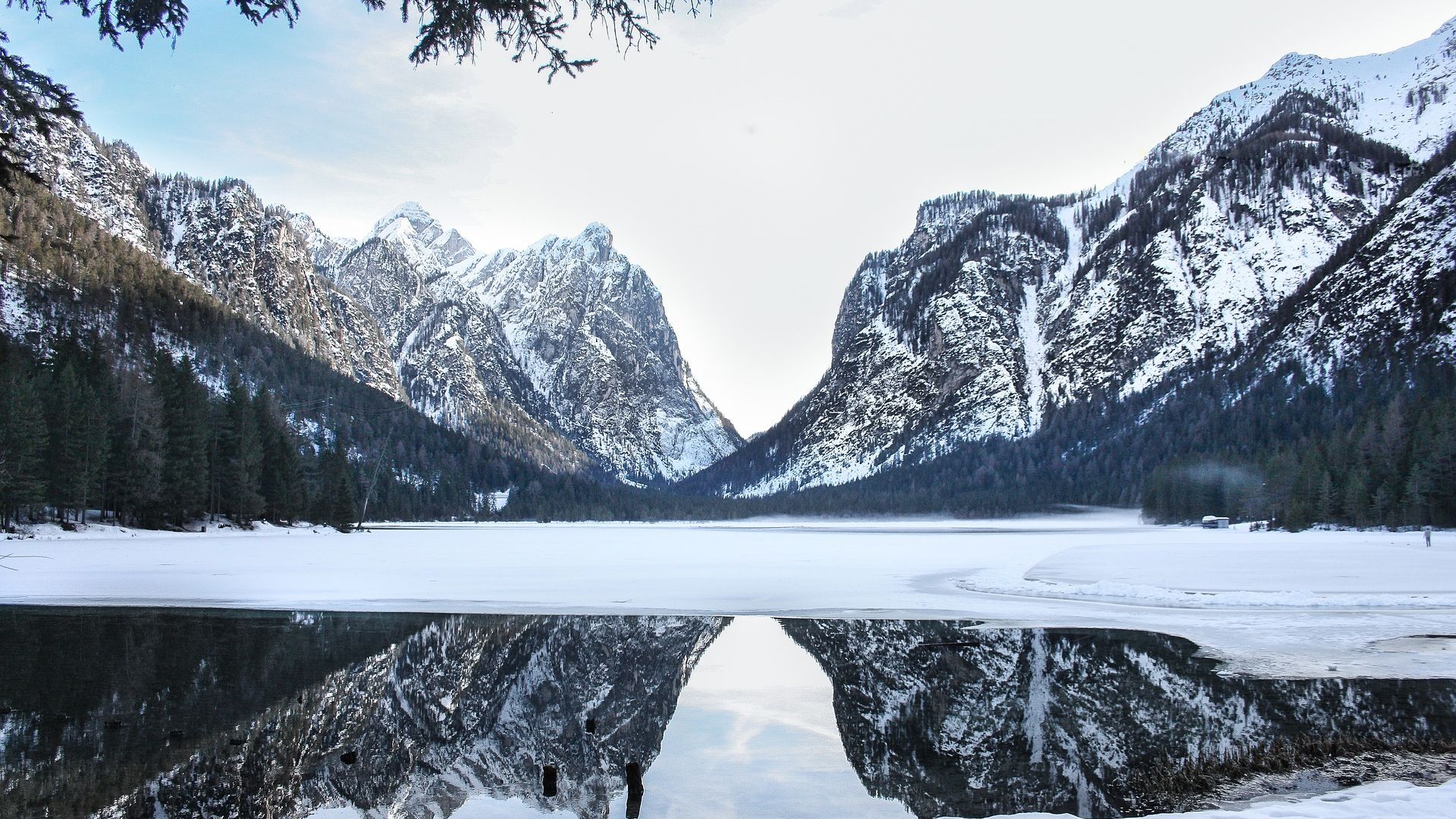 Snow Mountain Wallpaper