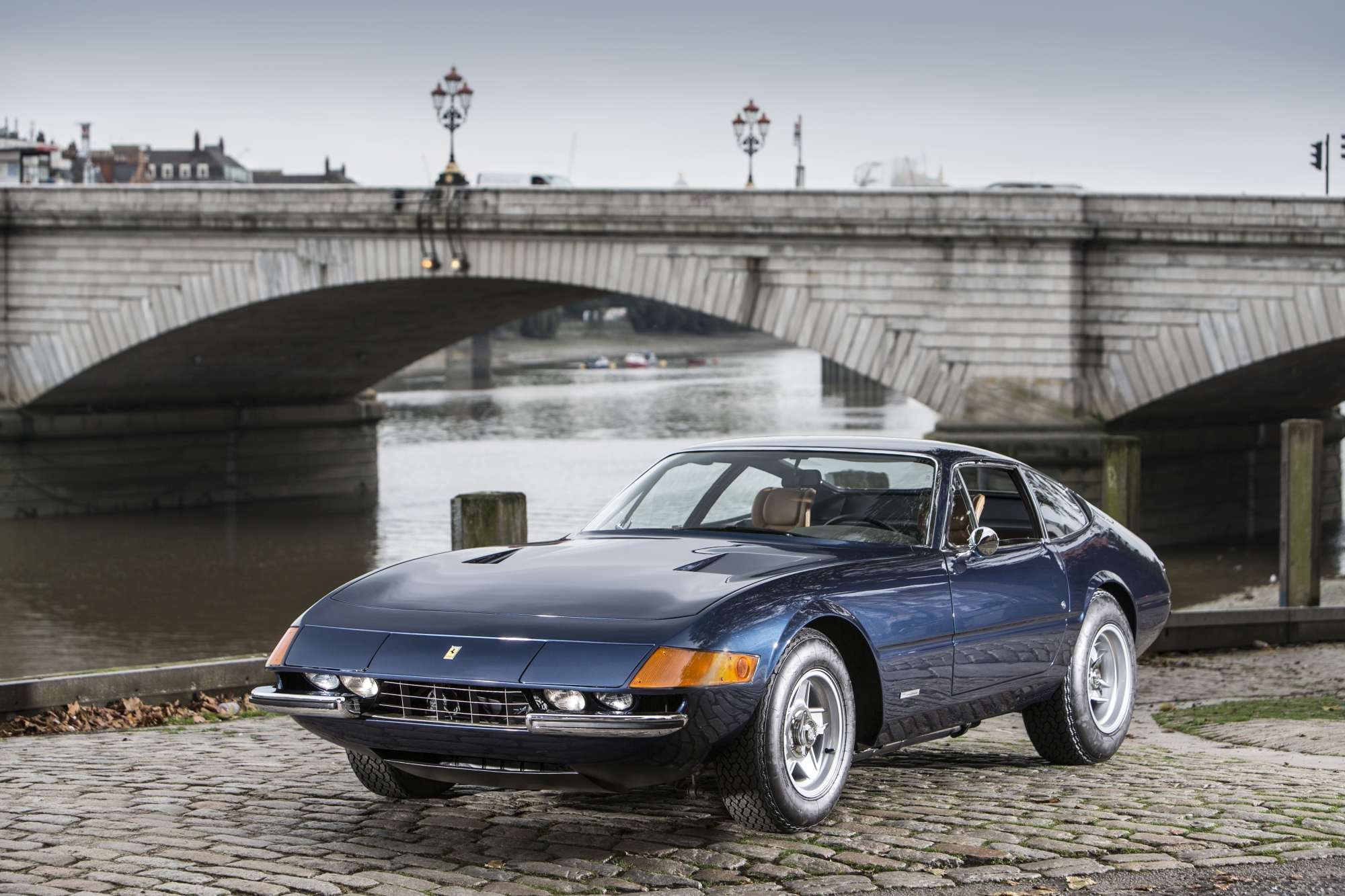 Ferrari Daytona HD Wallpaper