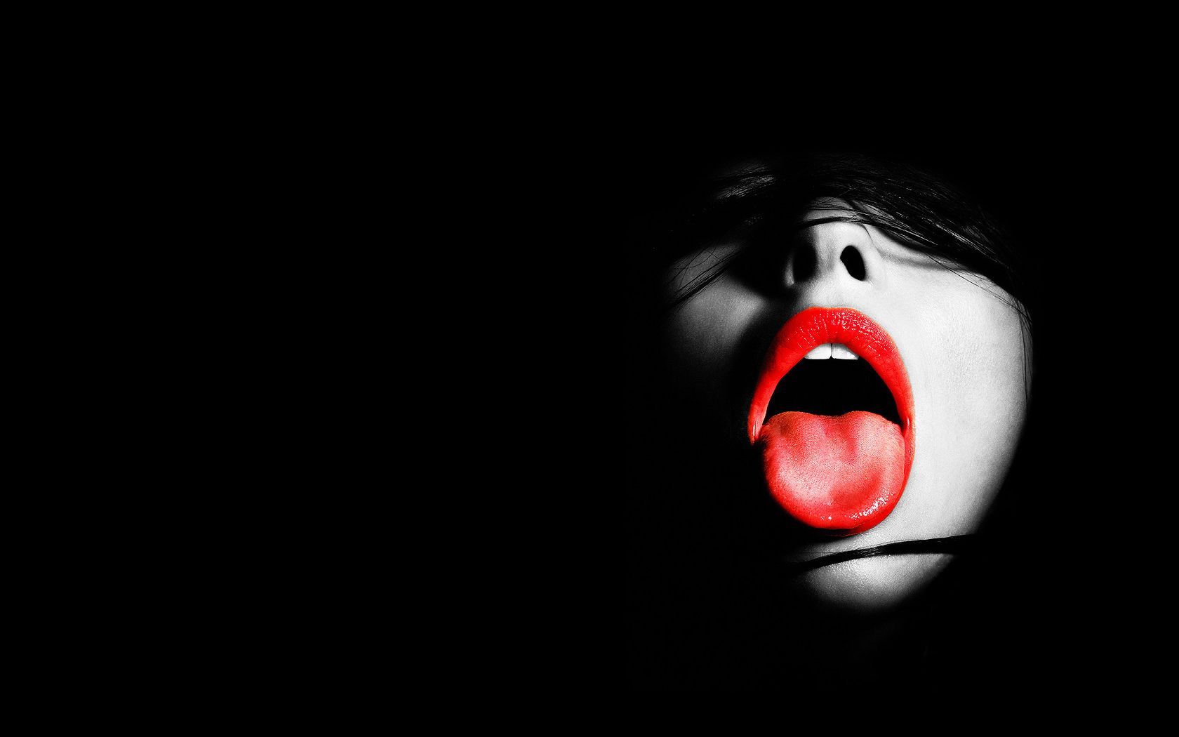 Red Lips Wallpaper