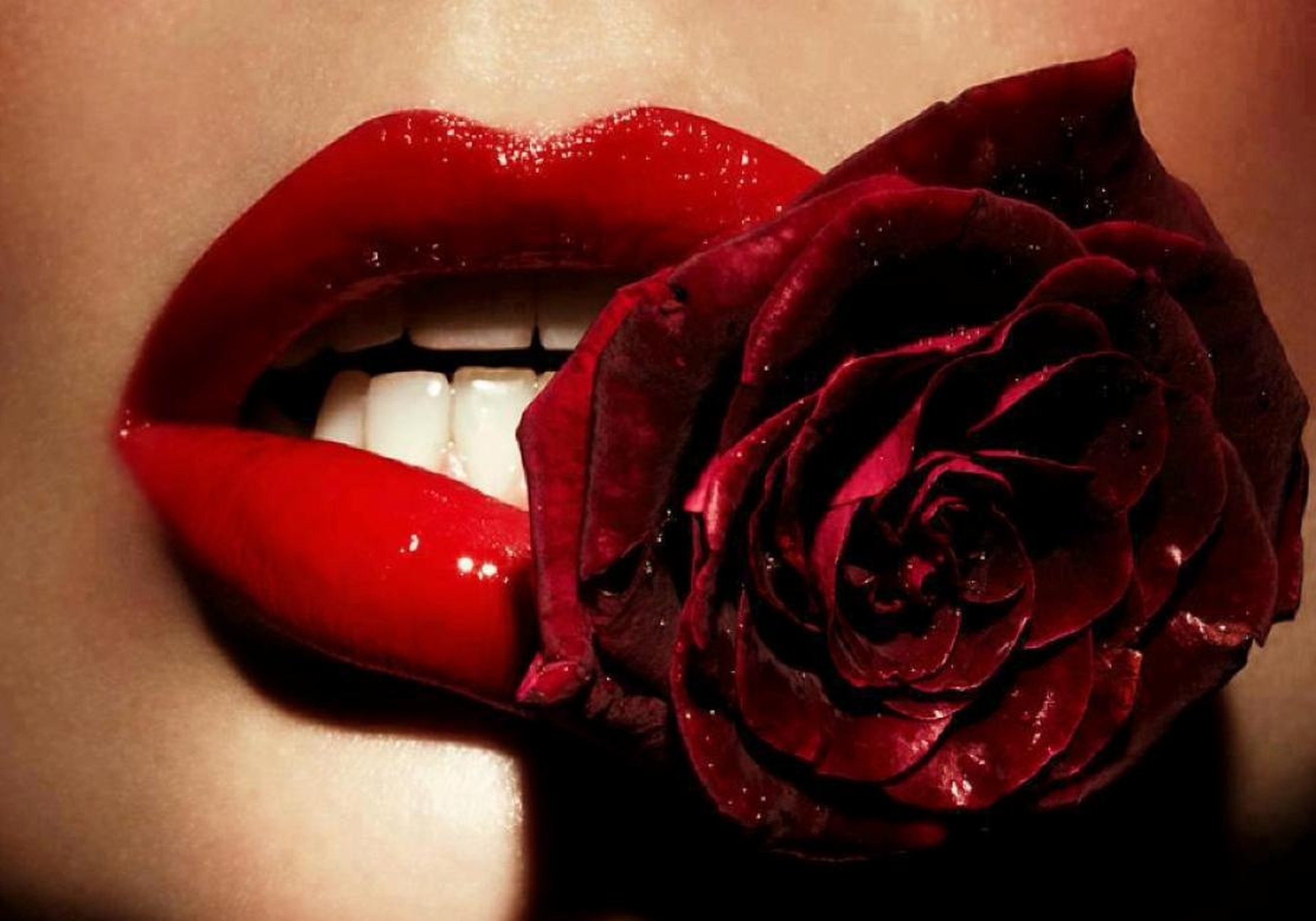 Red lips rose woman wallpaperx1556
