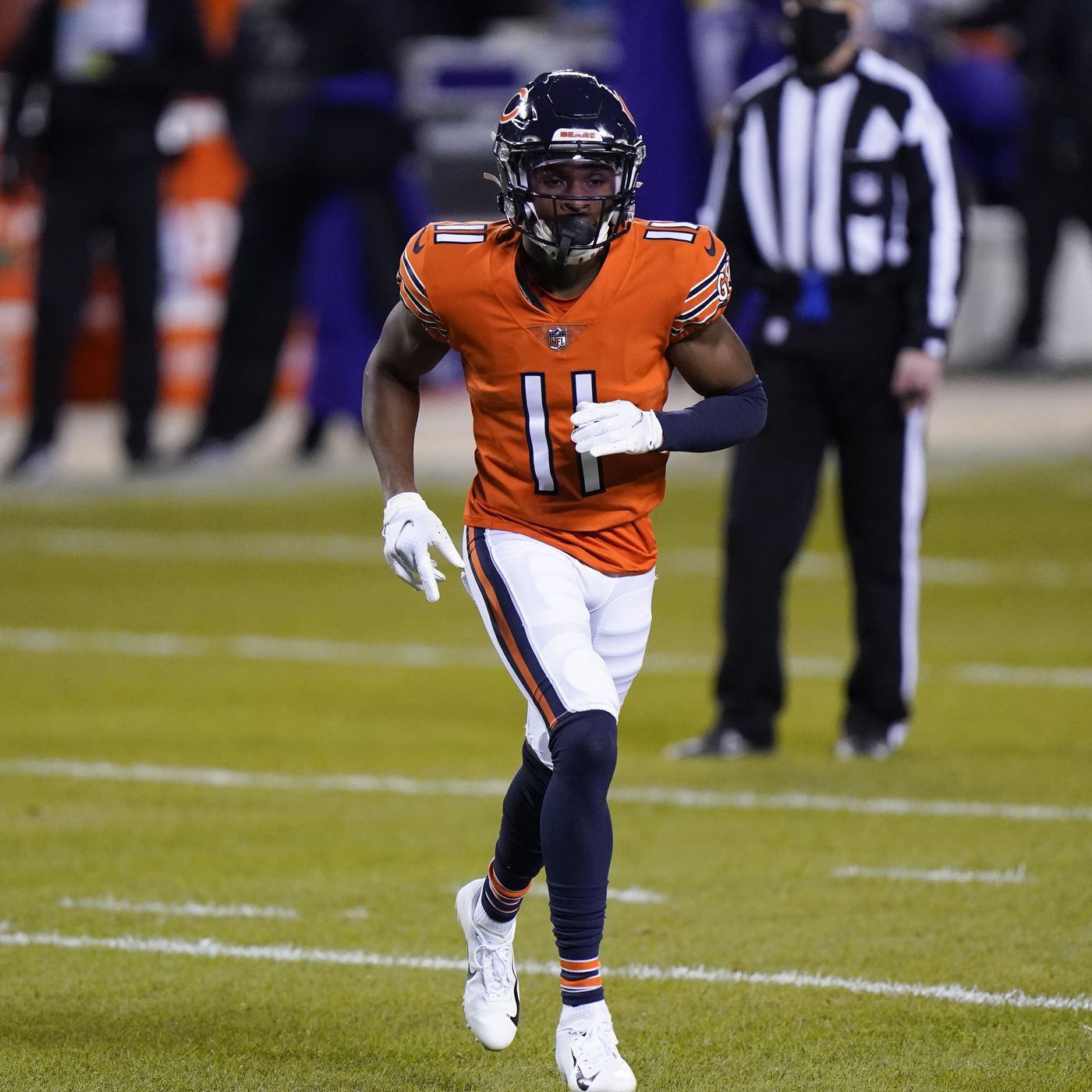 Chicago Bears reportedly shopping wide out Darnell Mooney