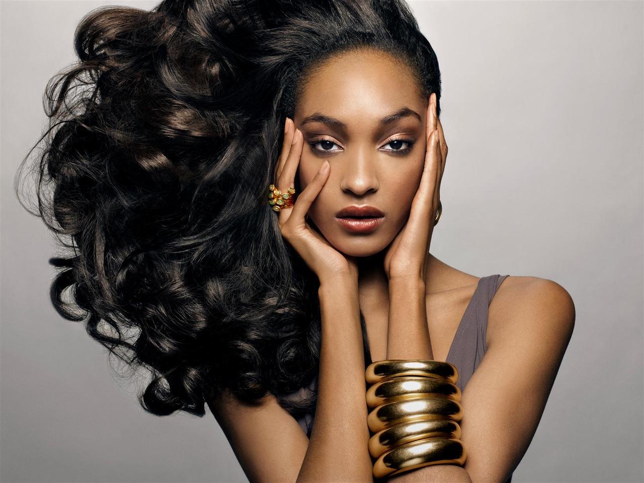 Black Woman Hair Model