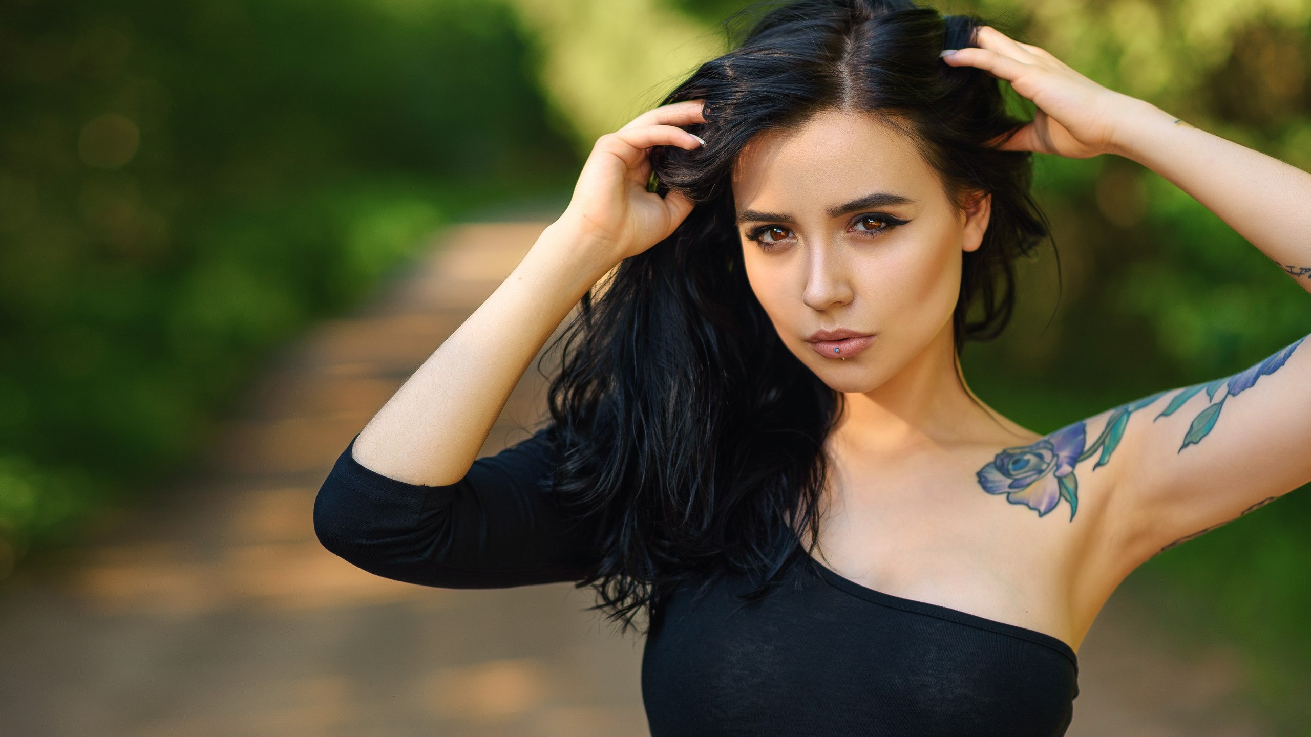 Wallpaper Black hair girl, brown eyes, tattoo 2560x1600 HD Picture, Image