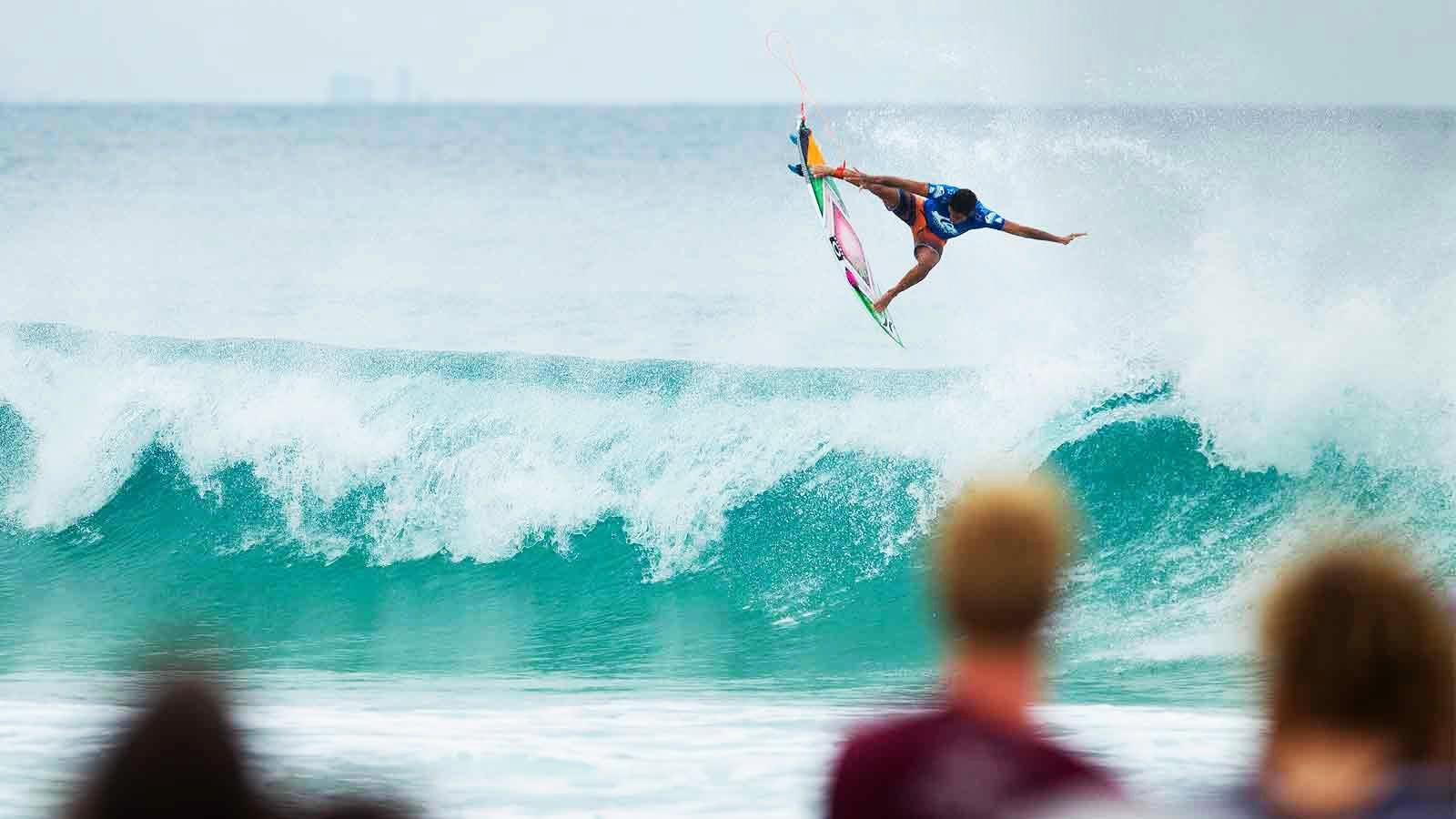 Foto da Semana: O show de Filipe Toledo