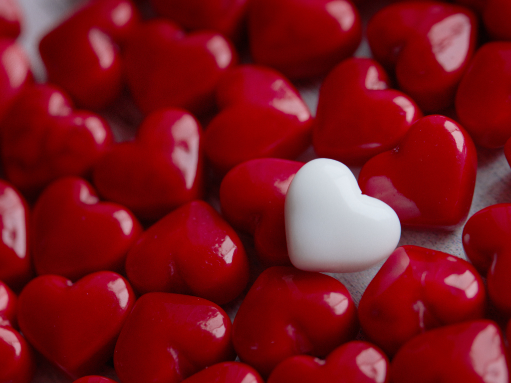 Heart, candy, dessert wallpaper, HD image, picture, background, 9576de