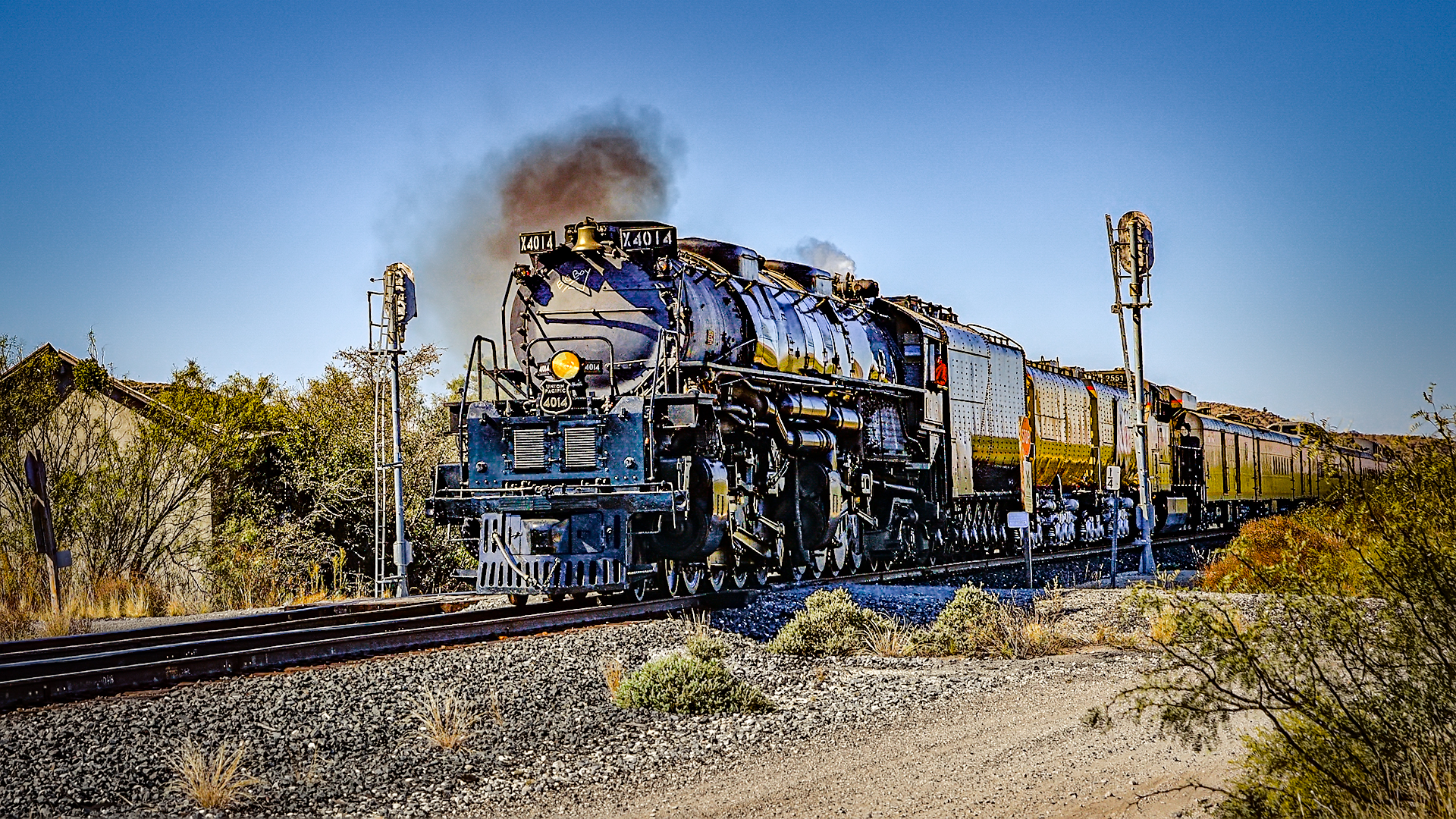 Big Boy 4014, one of the world's largest steam locomotives, wends its way through Texas