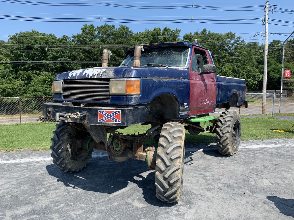 Ford Mud truck