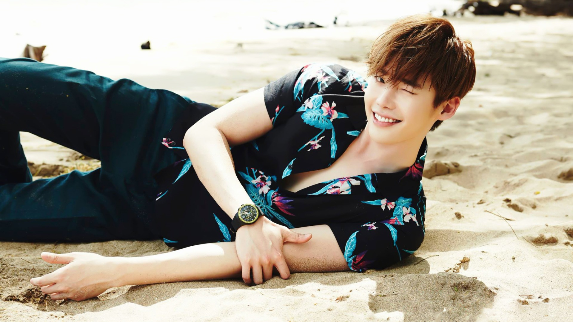 Lee Jong Suk HD Wallpaper