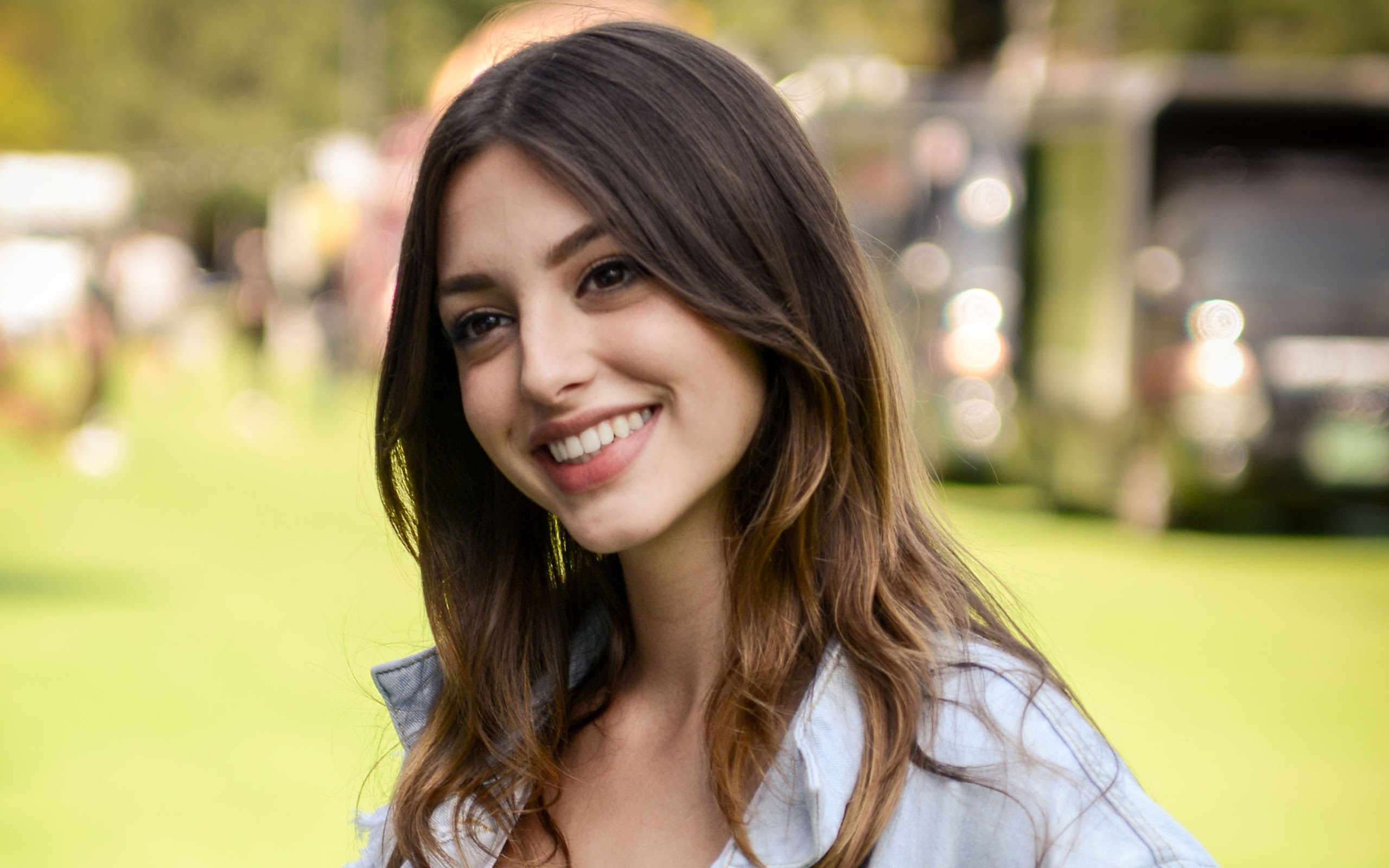 Celine Farach Beautiful Smile Brunette Model Women 4K Wallpaper