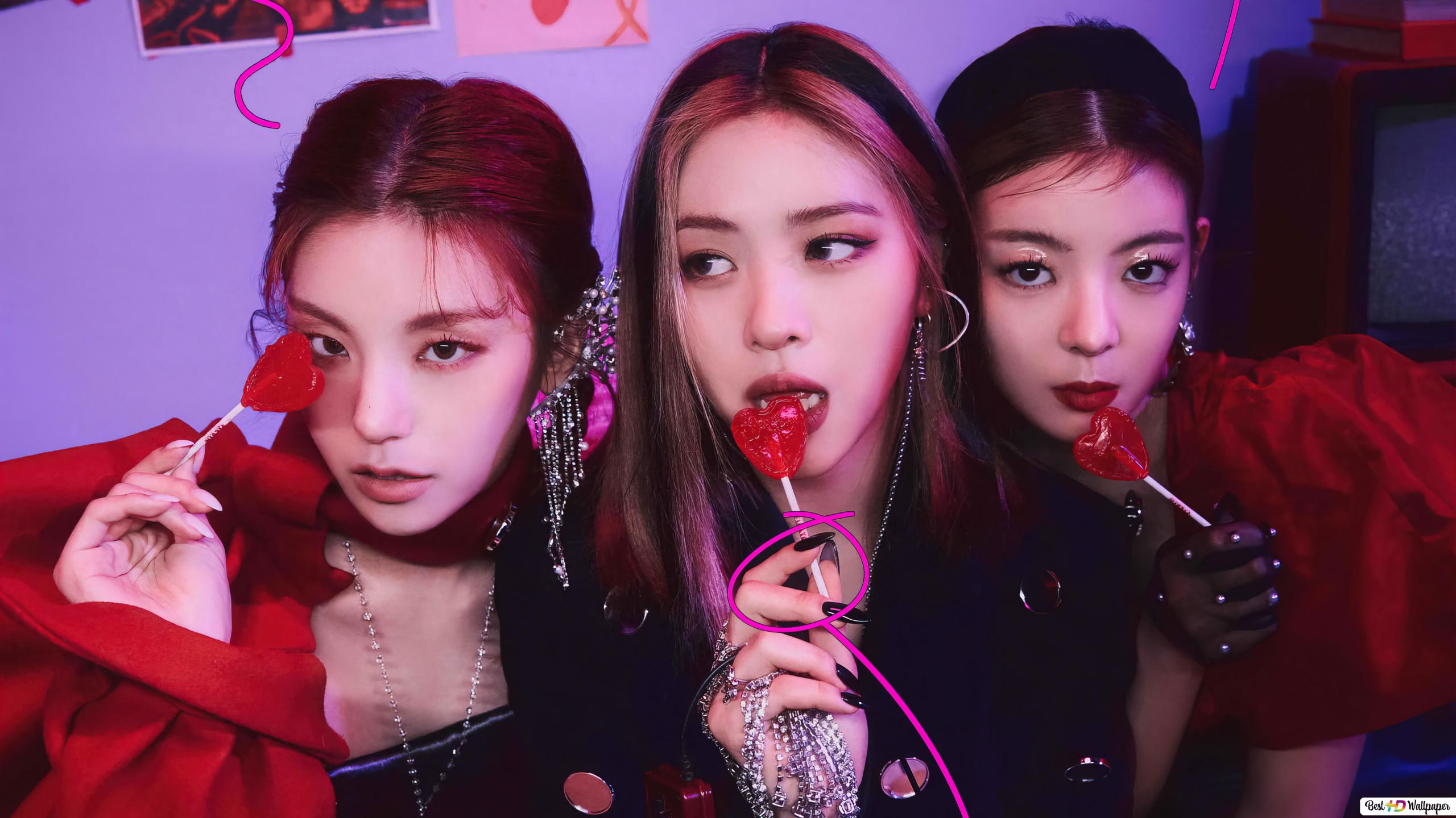ITZY's 'Yeji & Yuna with Lia' in 'Mafia in the Morning' MV Shoot The Album Who 2021 HD wallpaper download