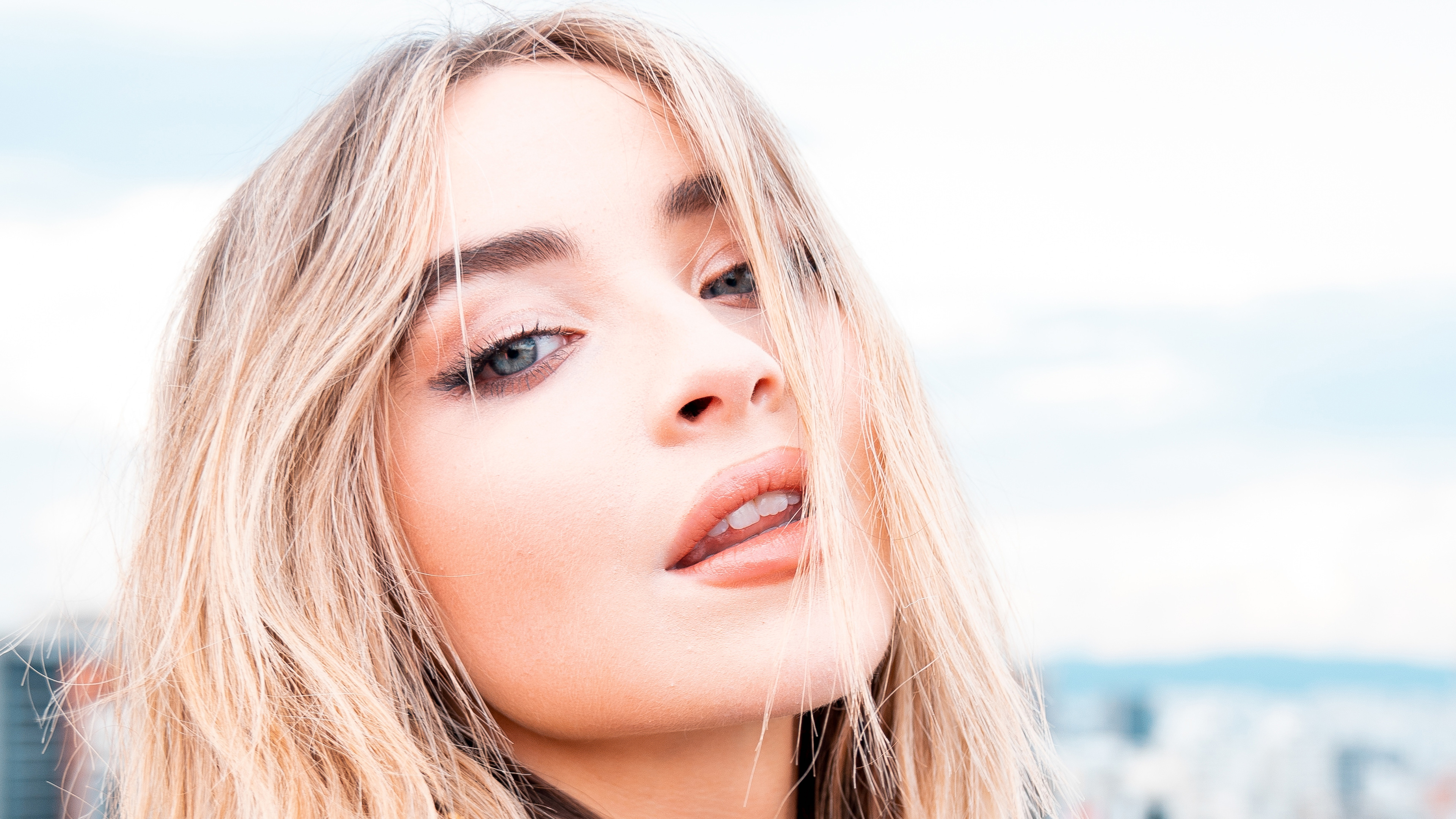 Sabrina Carpenter Gorgeous Beautiful Singer Blonde Women 4K Wallpaper