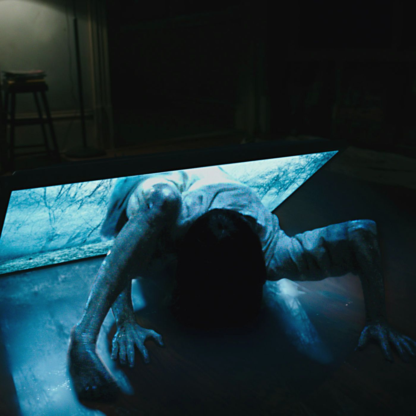 Rings is a sequel to 2002's horror classic The Ring. It feels 15 years out of date