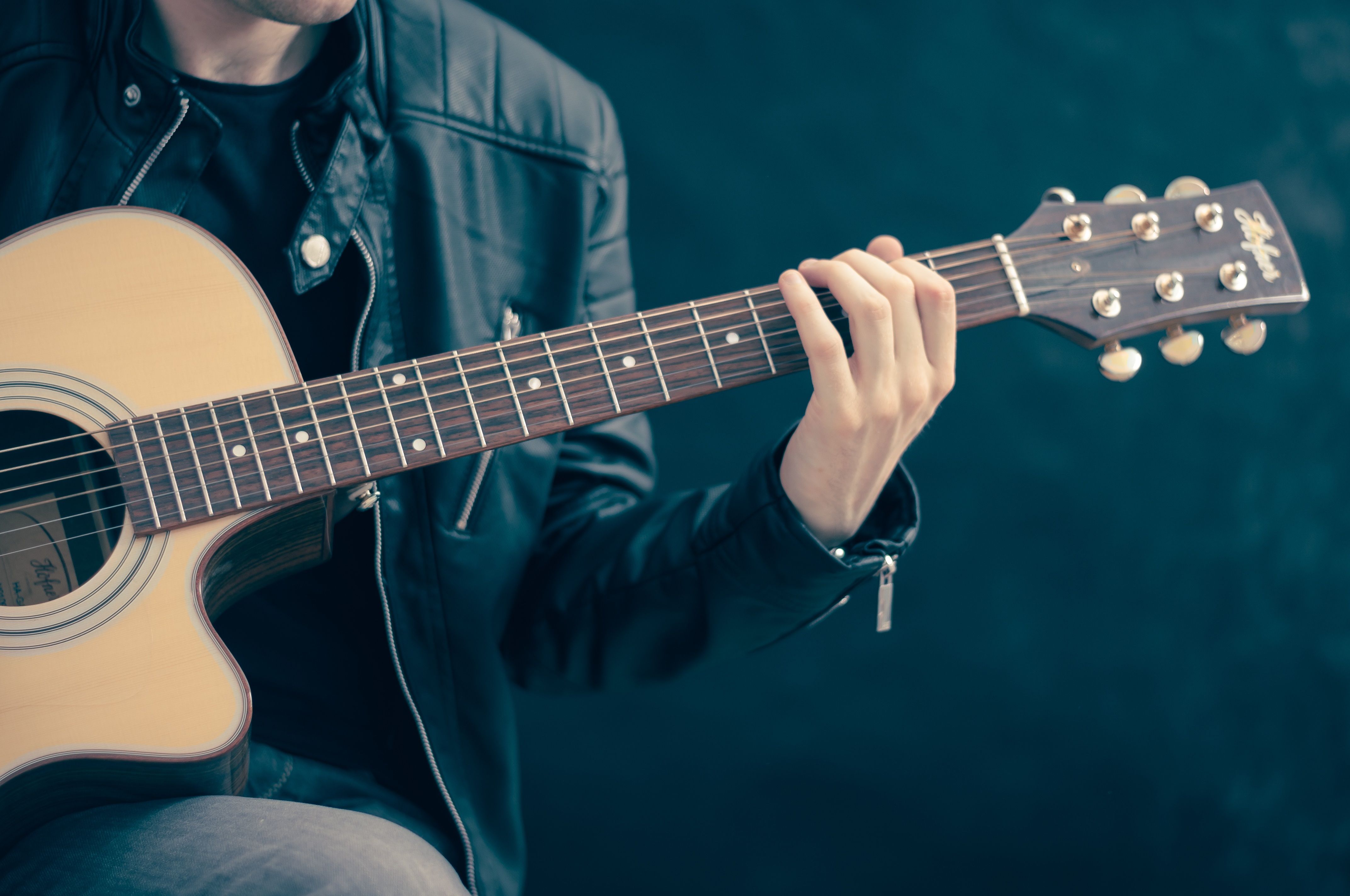Acoustic Guitar Player Wallpaper, HD Acoustic Guitar Player Background on WallpaperBat