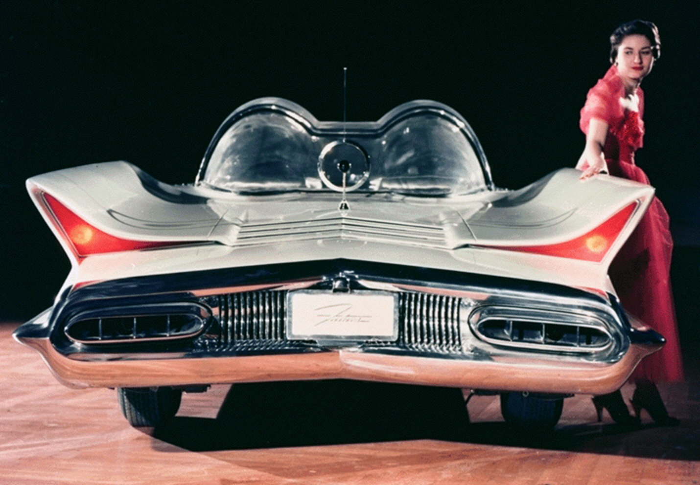 TopWorldAuto >> Photo of Lincoln Futura concept car