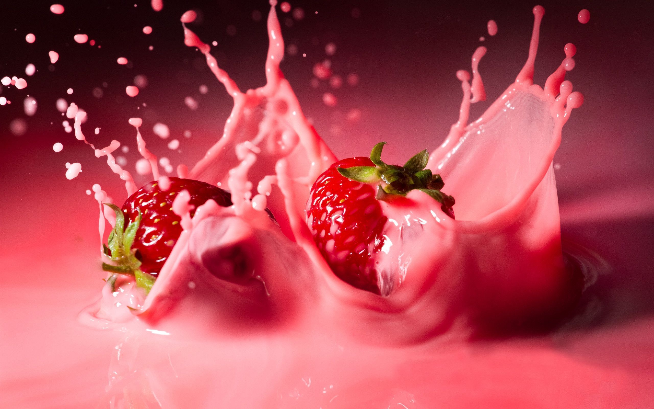 Strawberry Splash [2560x1600]. Simple wallpaper, Globe wallpaper, Its a girl balloons