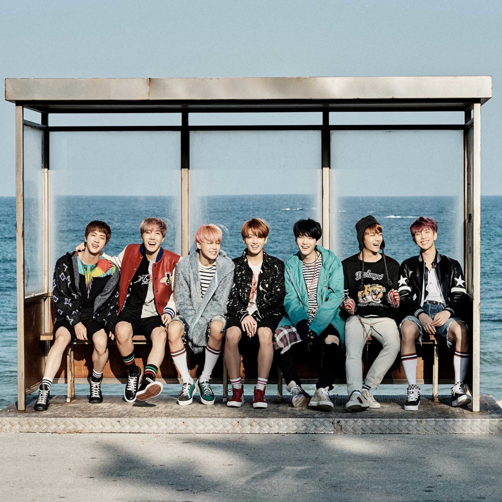 BTS / Bangtan Boys Wallpaper pfp