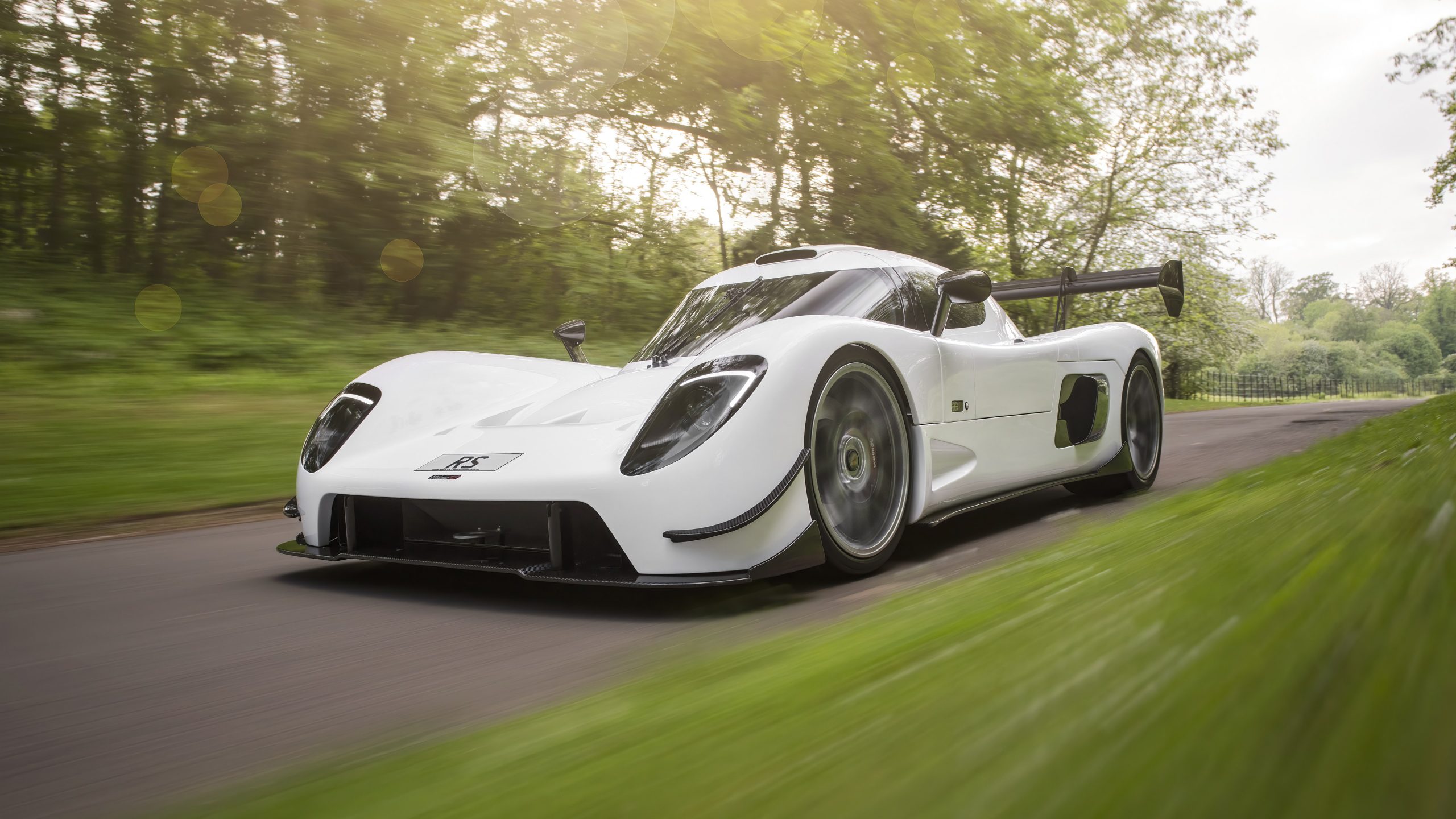 Ultima RS Coupe Wallpaper