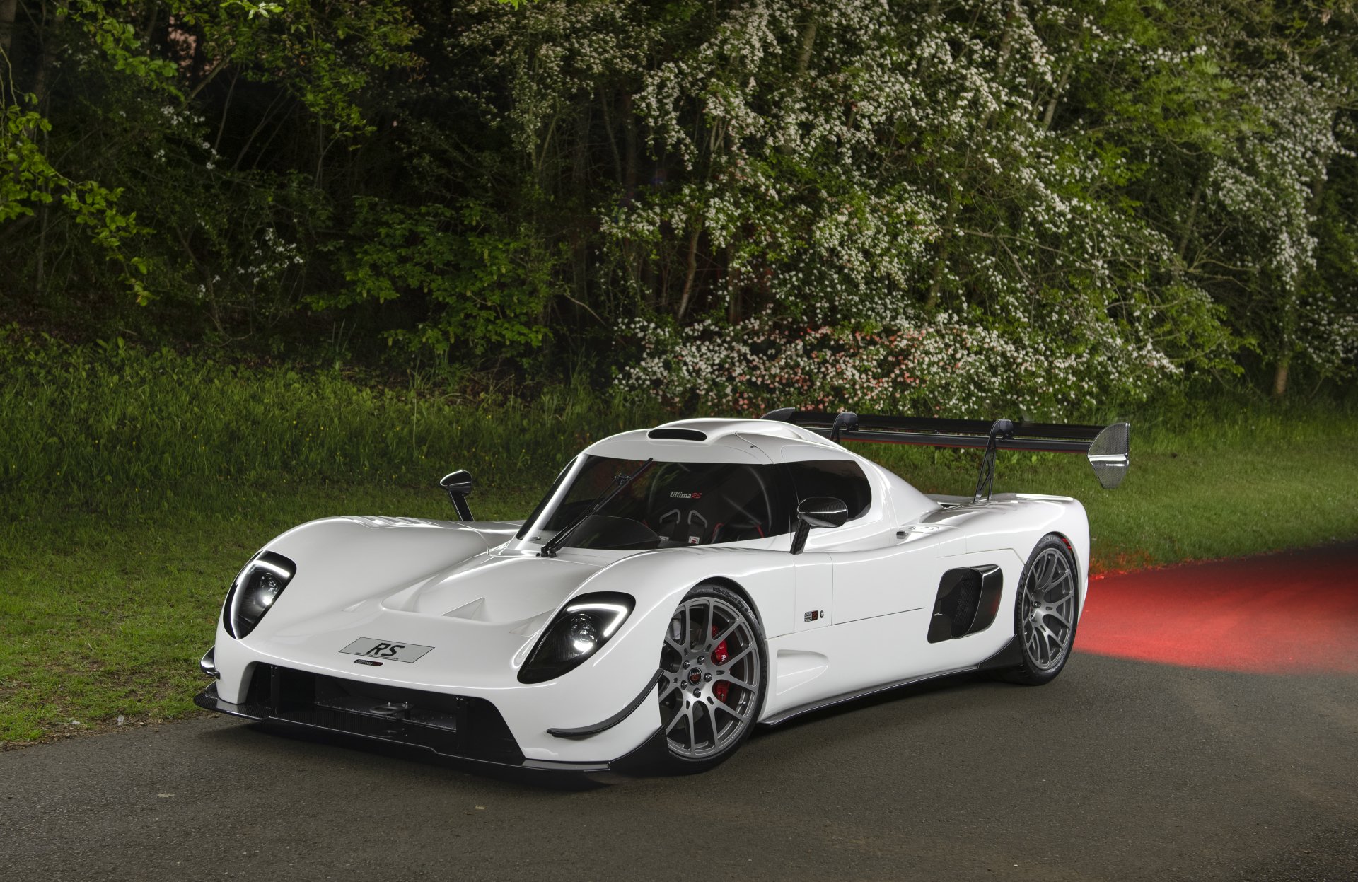 The Ultima RS is a 1,200bhp, 930kg hypercar from Leicester