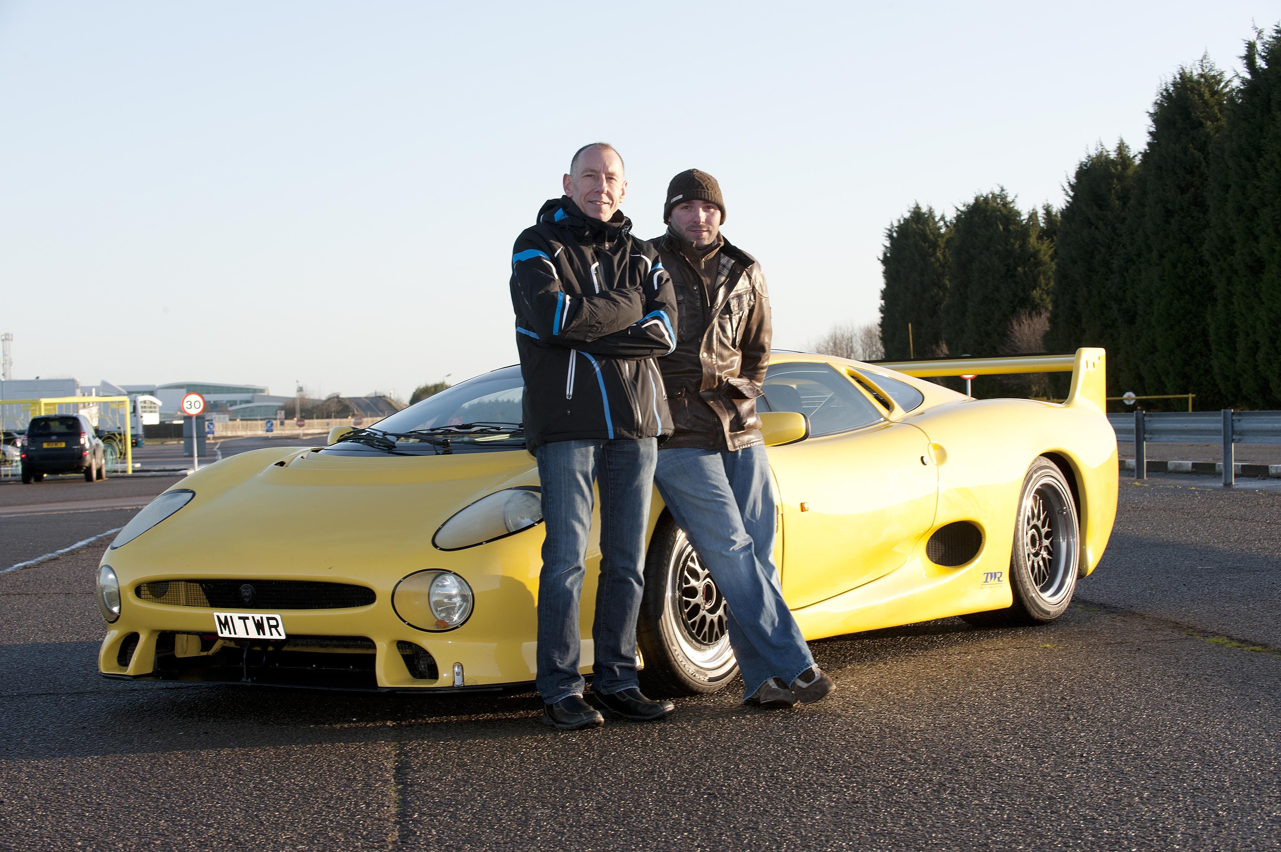 Super Cats: The Jaguar XJ220 and TWR XJ220S