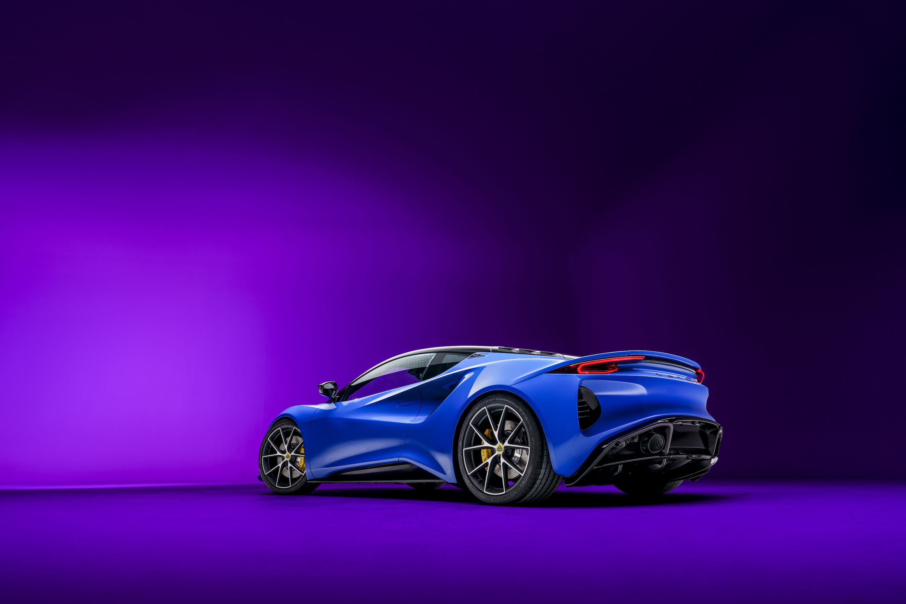 2022 Lotus Emira: Photo From Every Angle