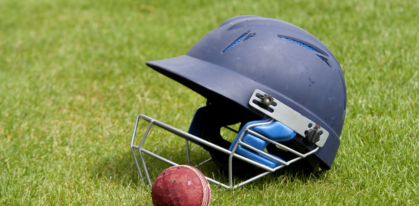 Phillip Hughes death raises new questions over cricket helmet design