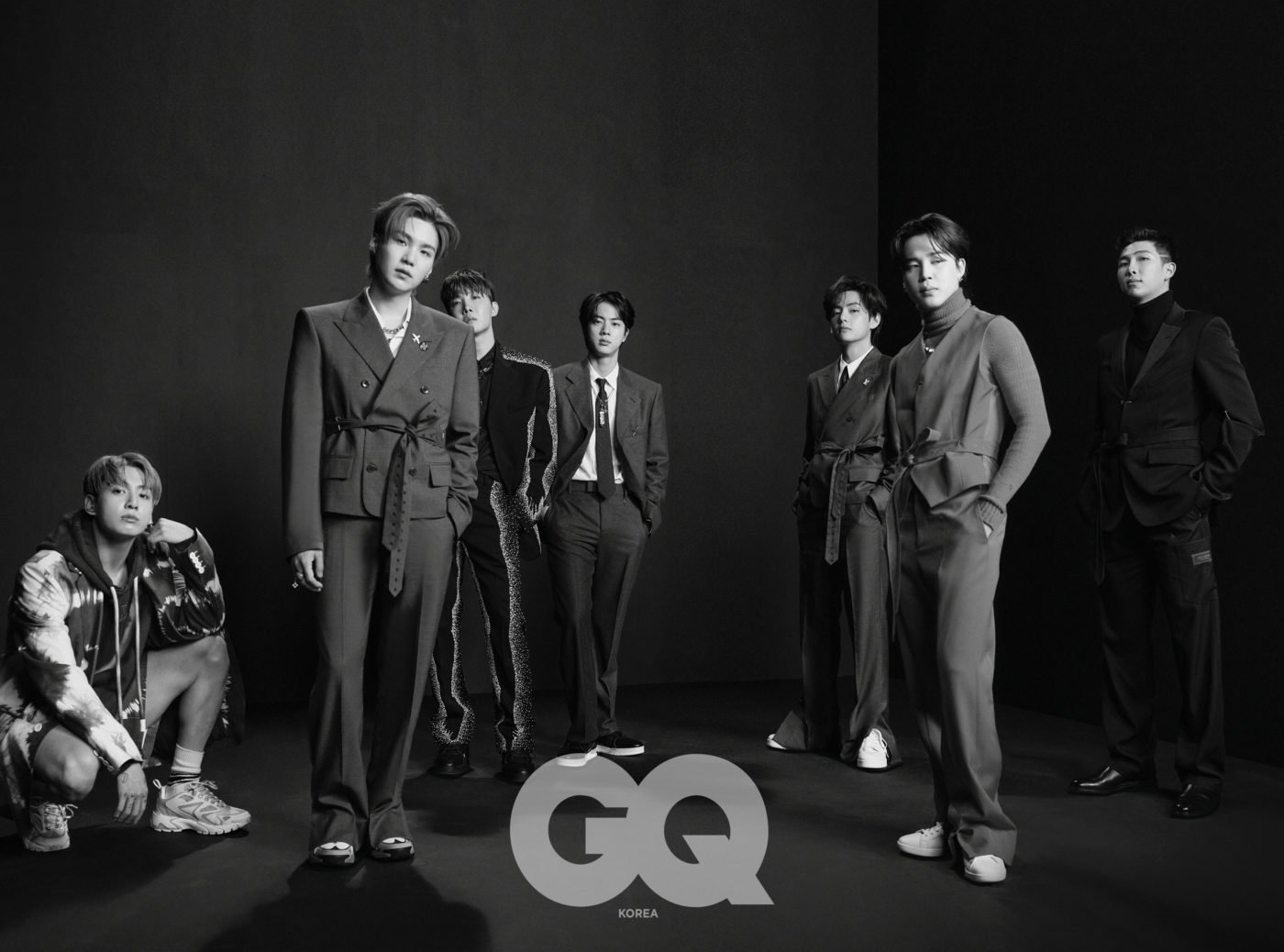 MAGAZINE BTS X LV by Vogue, GQ (Special January 2022 Issue)
